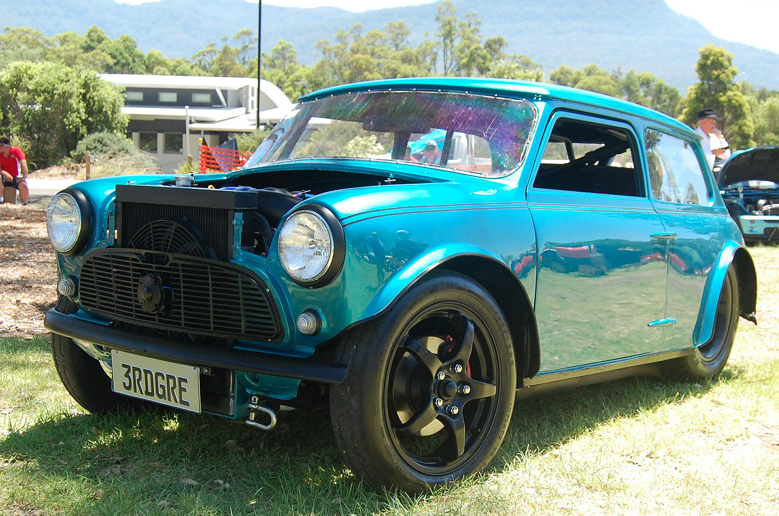 Minis shine at Australia's Minis in the Gong event