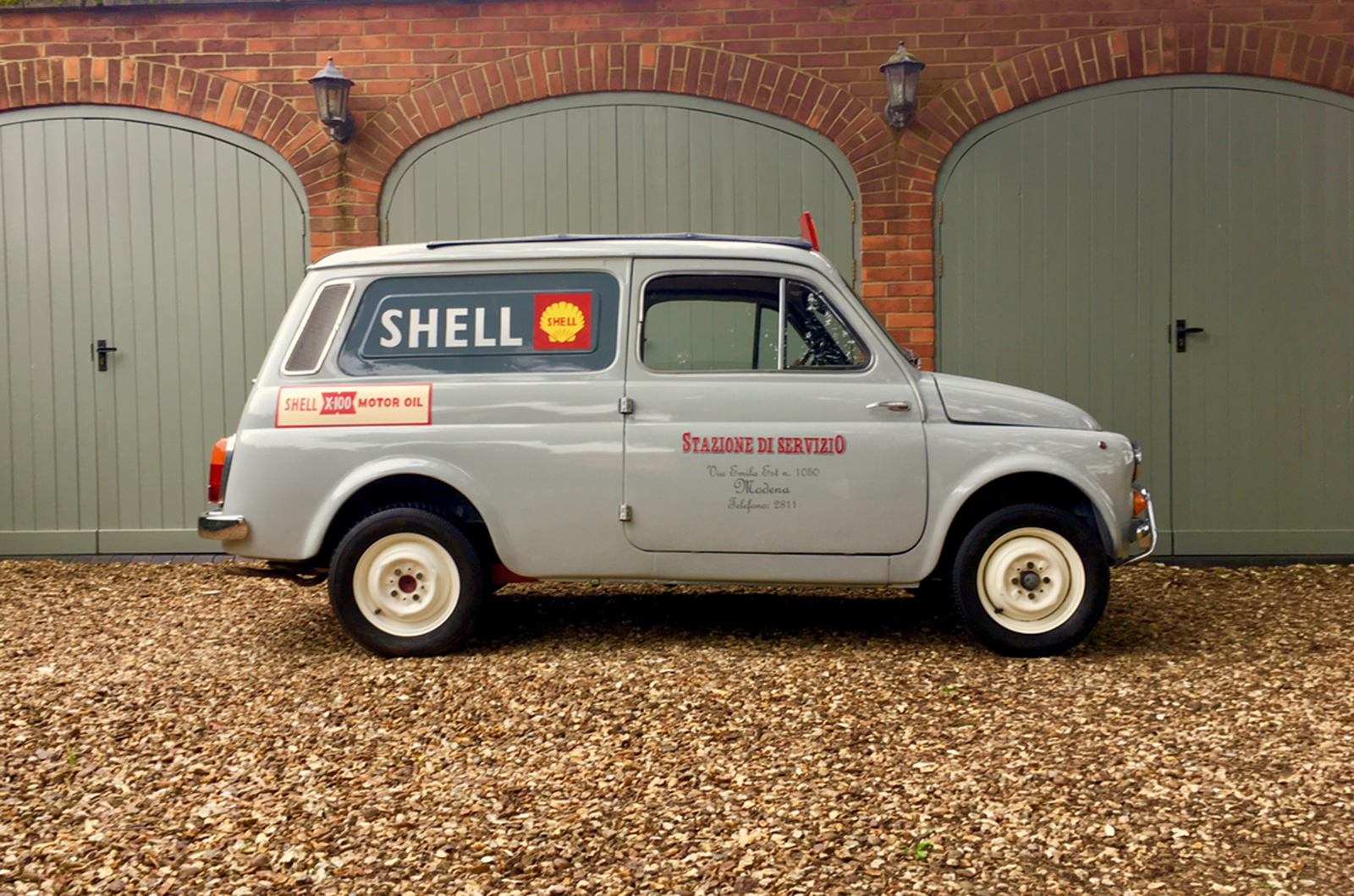 Daytona and Iso Grifo top dual Silverstone auctions