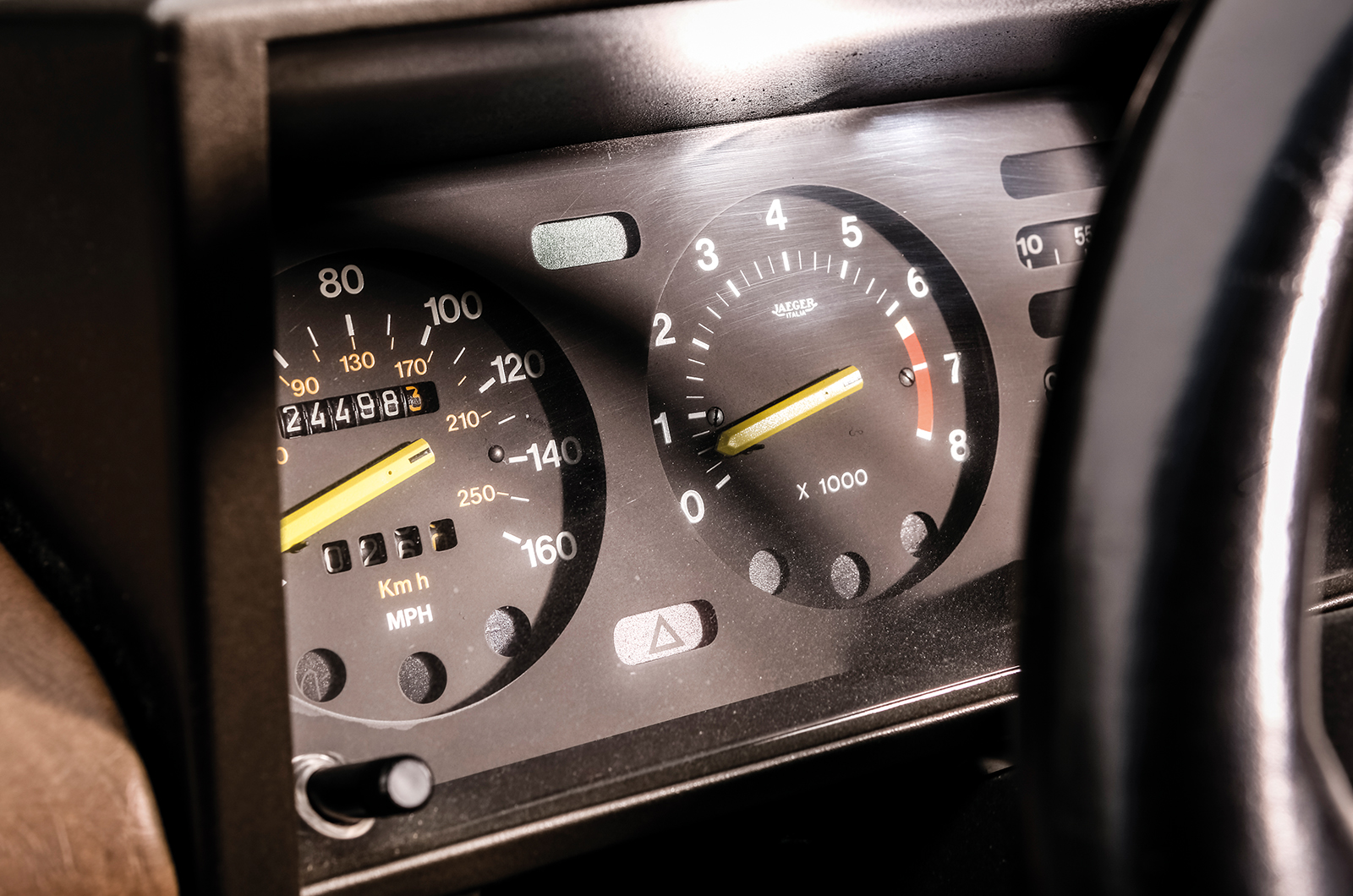 Classic & Sports Car – Fiat X1/9 vs Lancia Beta Monte-Carlo