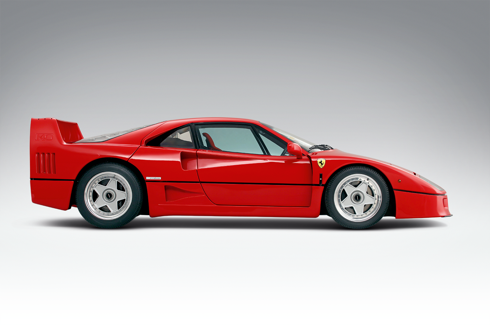 Extreme machine: the inside story of the Ferrari F40