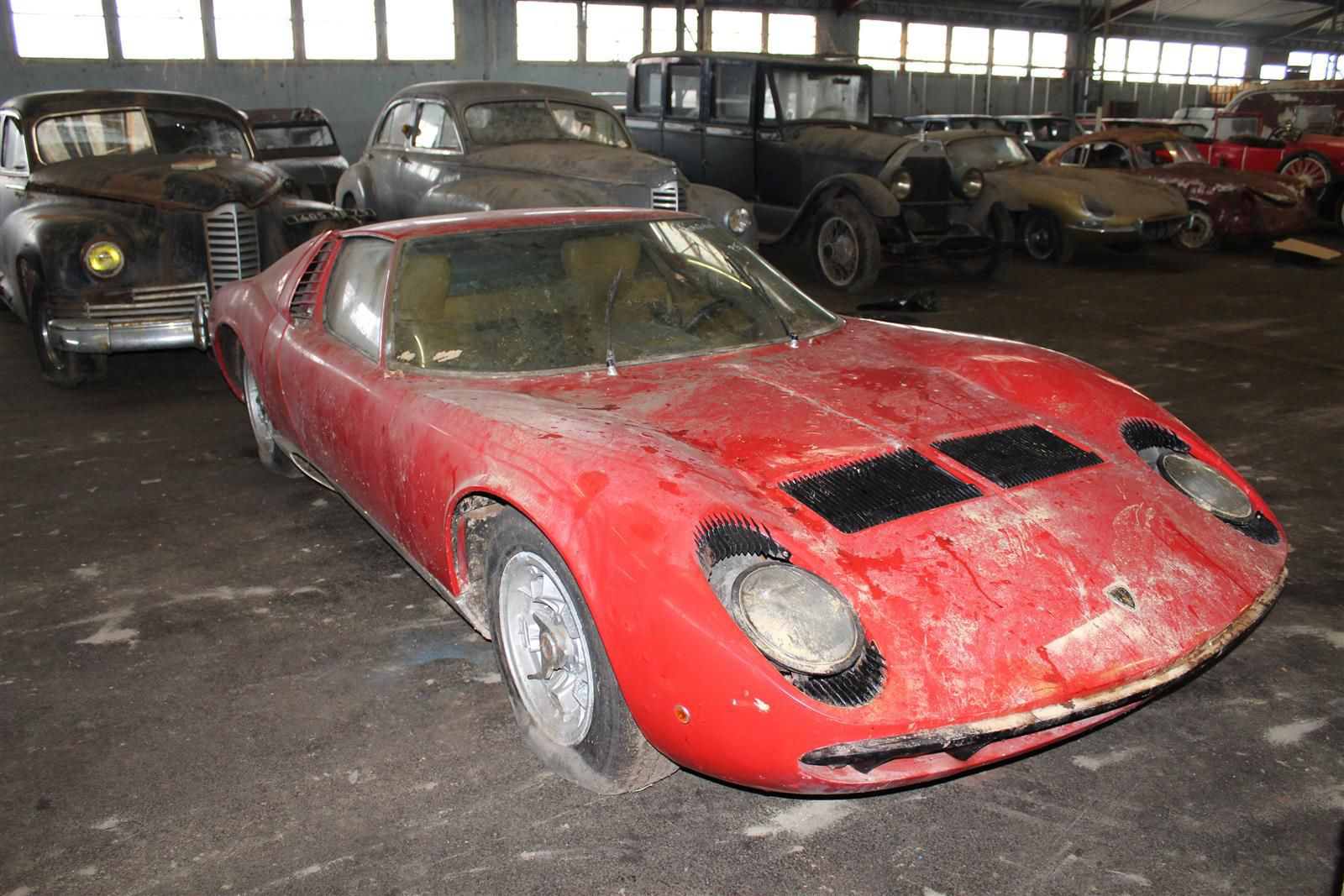 Incredible 81-car French barn-find includes a Miura