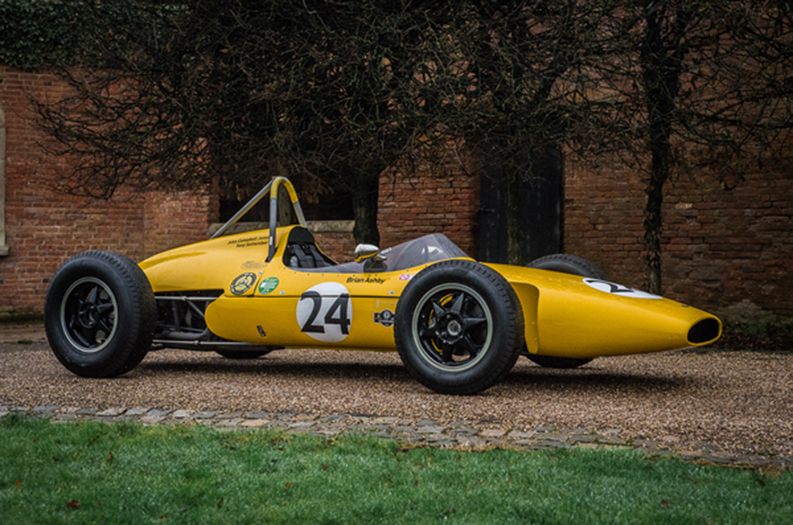 Classic & Sports Car – 12 to watch at Silverstone Auctions' first 2019 sale