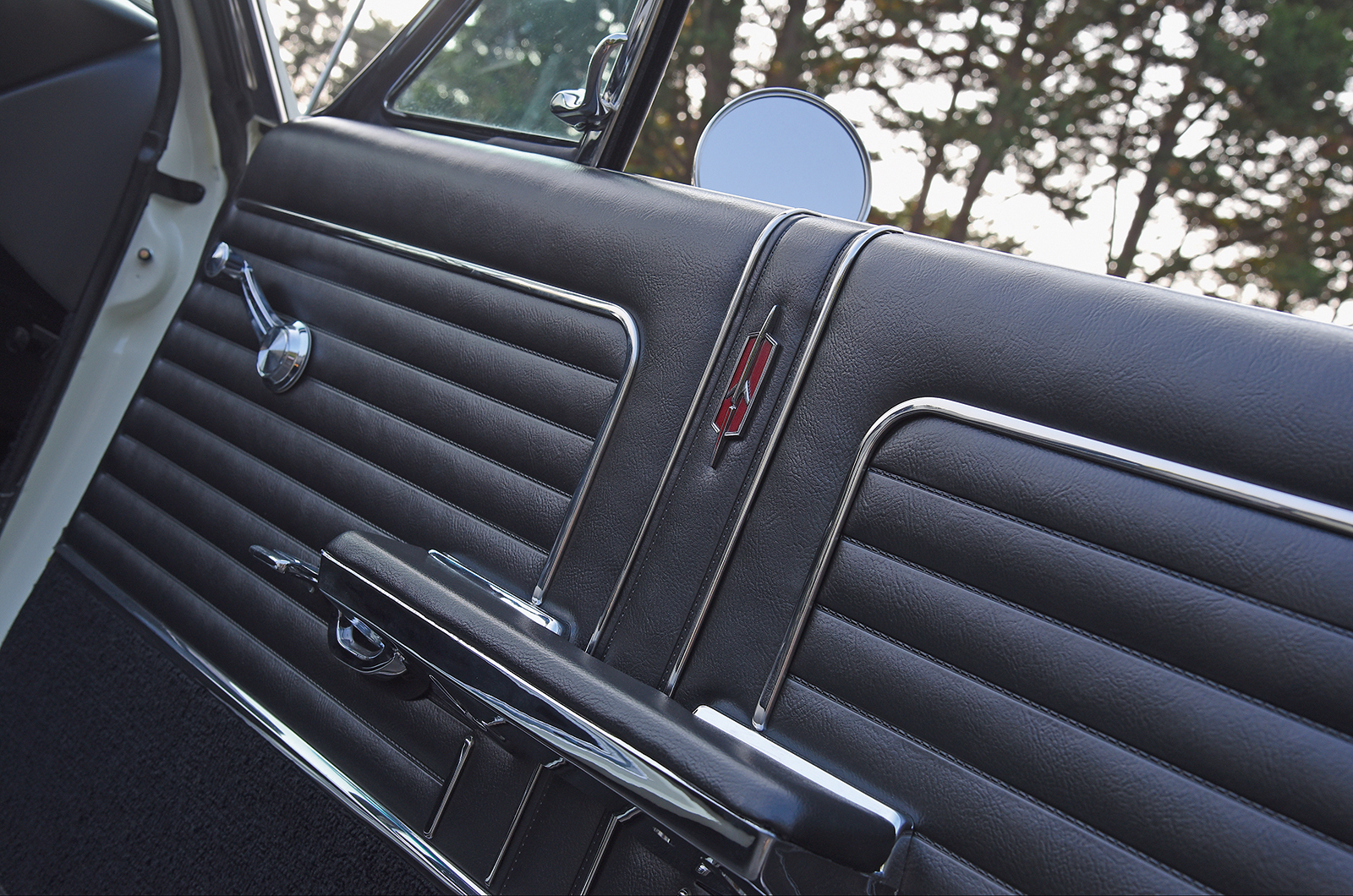 Classic & Sports Car – Lifelong love: Oldsmobile 442