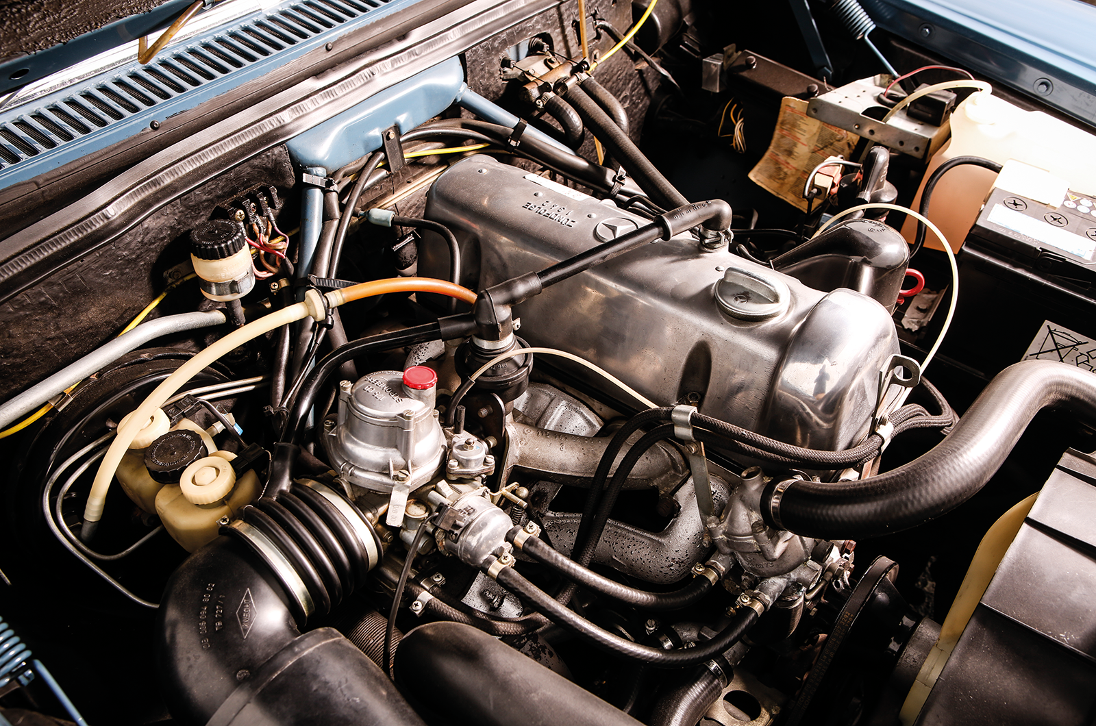 Classic & Sports Car – Is the NSU Ro80 the greatest saloon ever made? NSU Ro80 vs Audi 100 vs Citroen DS23 vs Rover 3.5 Litre vs BMW 2000 vs Mercedes-Benz 230/4