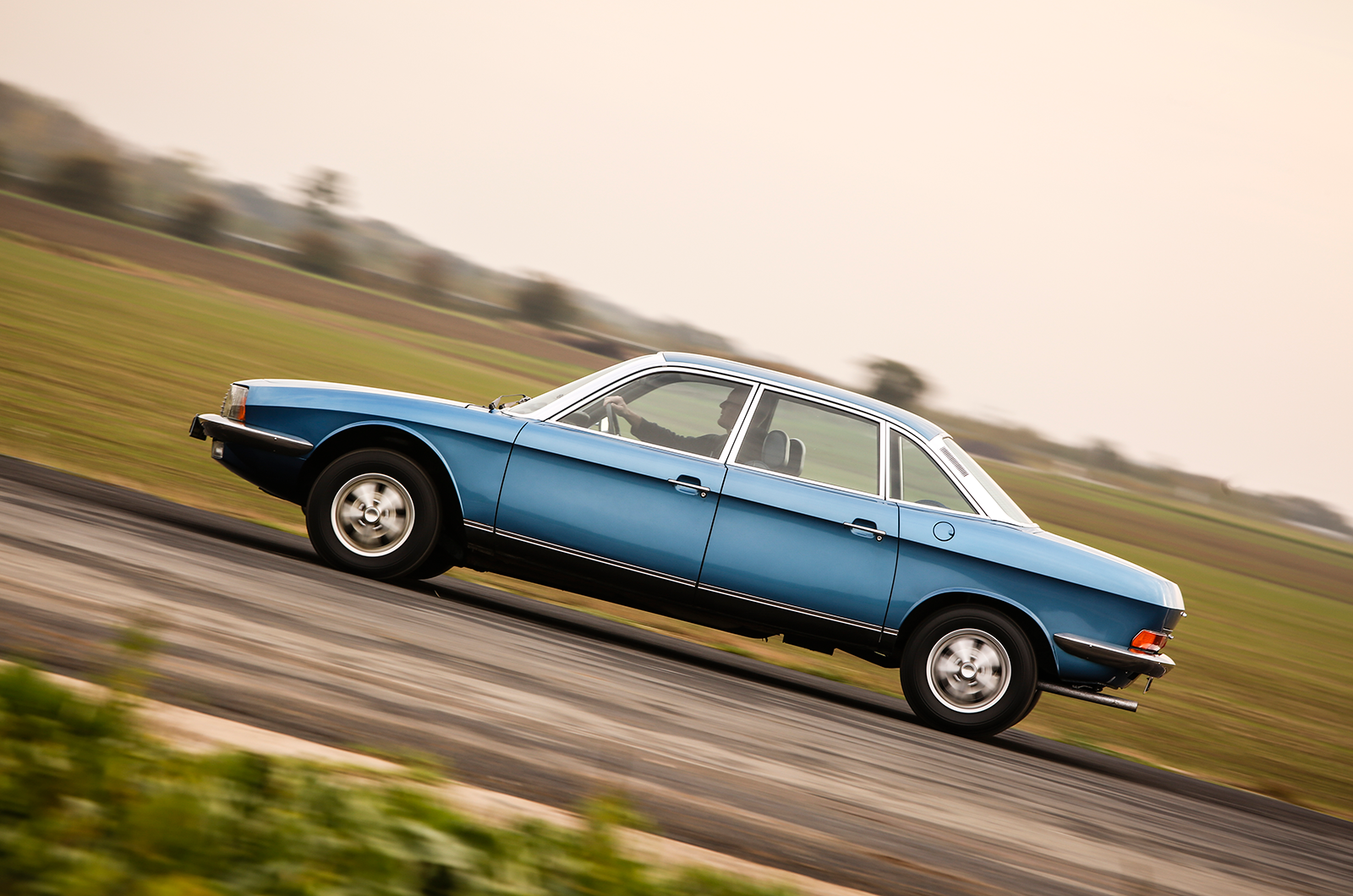 Classic & Sports Car – Is the NSU Ro80 the greatest saloon ever made? NSU Ro80 vs Audi 100 vs Citroen DS23 vs Rover 3.5 Litre vs BMW 2000 vs Mercedes-Benz 230/4