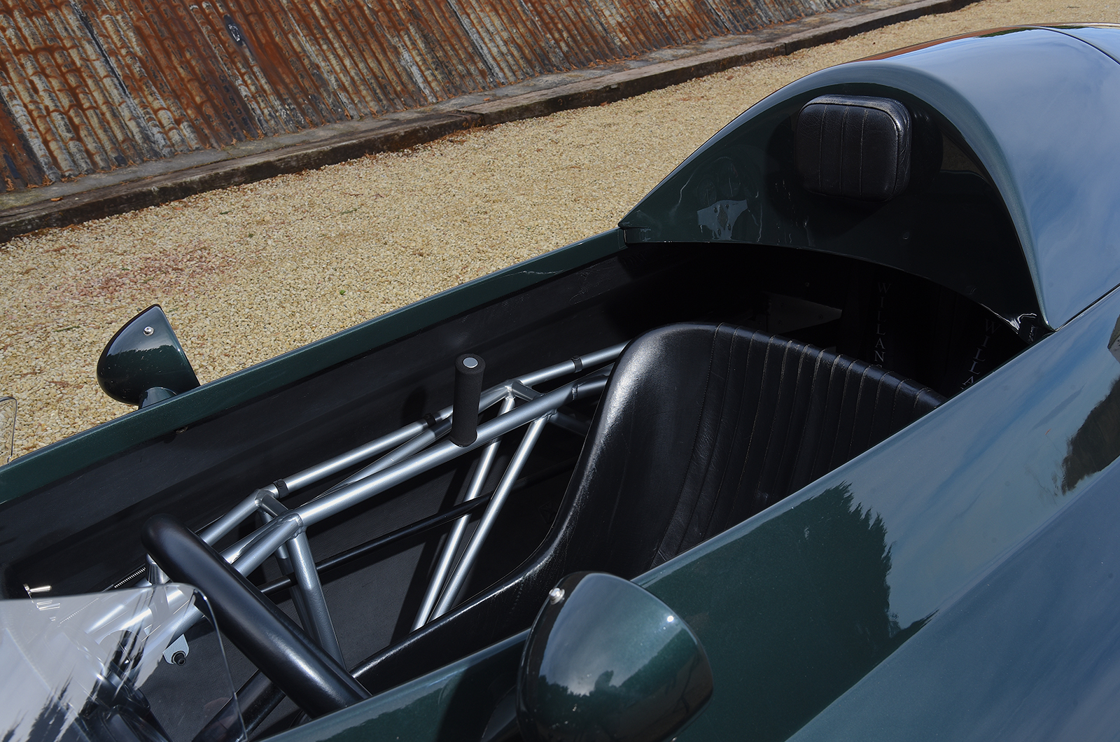 Classic & Sports Car – Supersonic! Behind the wheel of the LCC Rocket