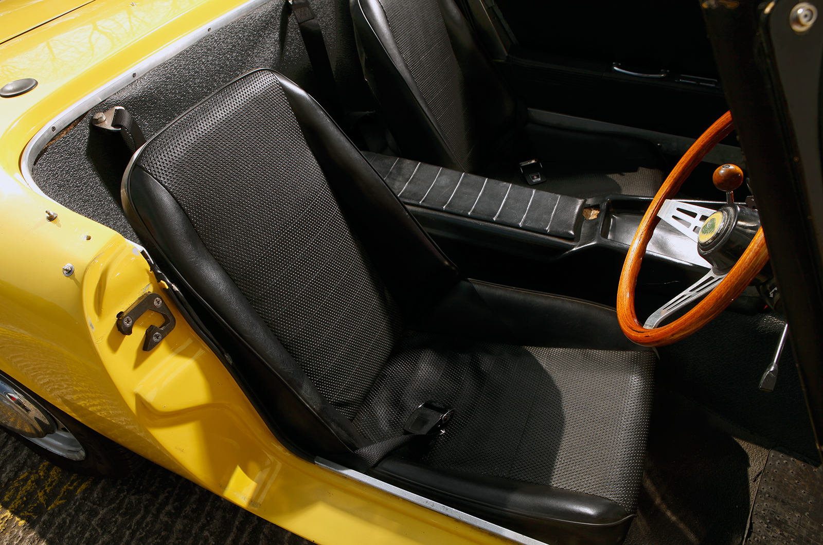 Classic & Sports Car – Buyer’s guide: Lotus Elan (1963-’74)