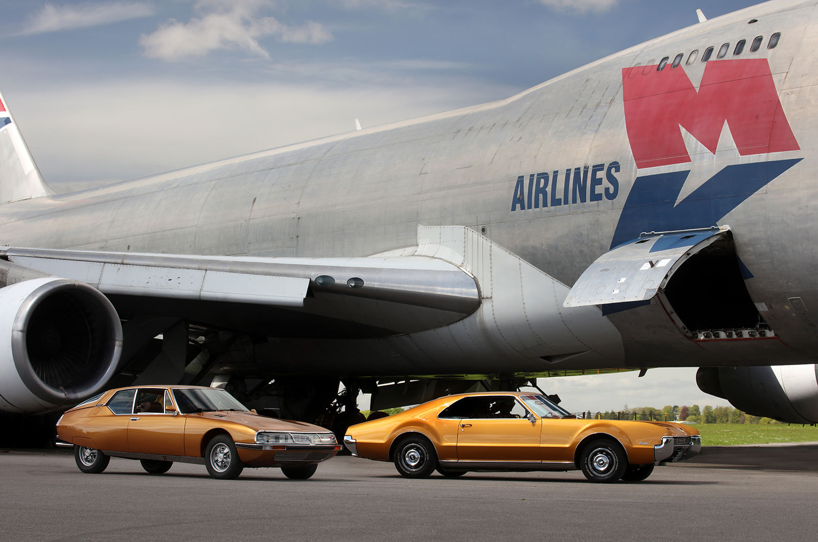 Classic & Sports Car – Citroën SM and Oldsmobile Toronado: groundbreaking GTs