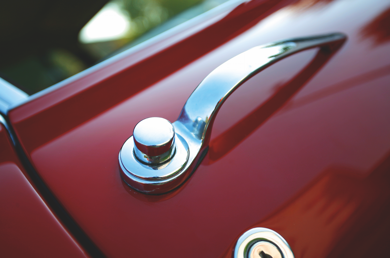 Classic & Sports Car – Behind the wheel of Steve McQueen’s Ferrari 275GTB/4