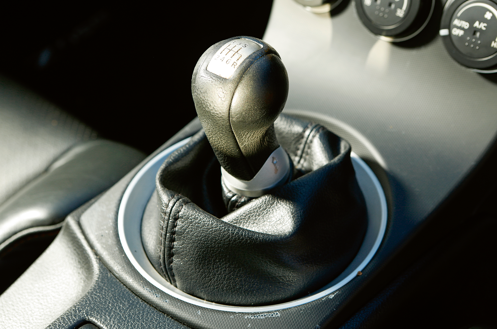 Classic & Sports Car – Buyer’s guide: Nissan 350Z