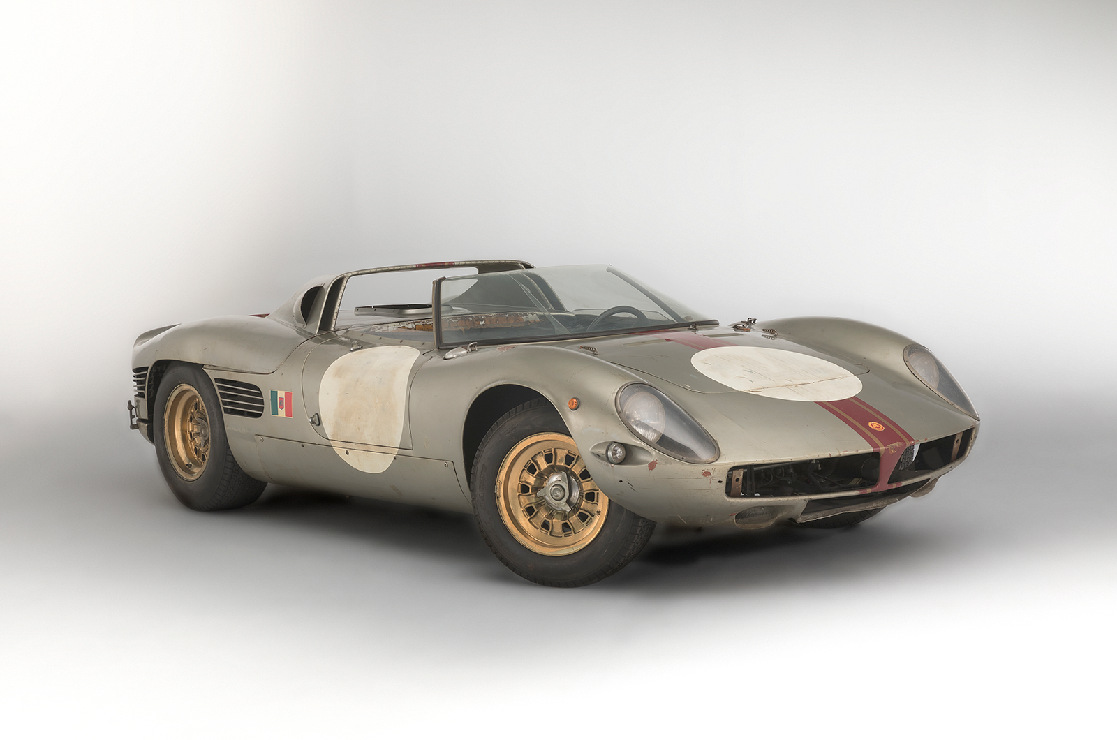 Classic & Sports Car – 10 cars that were built to beat Ferrari