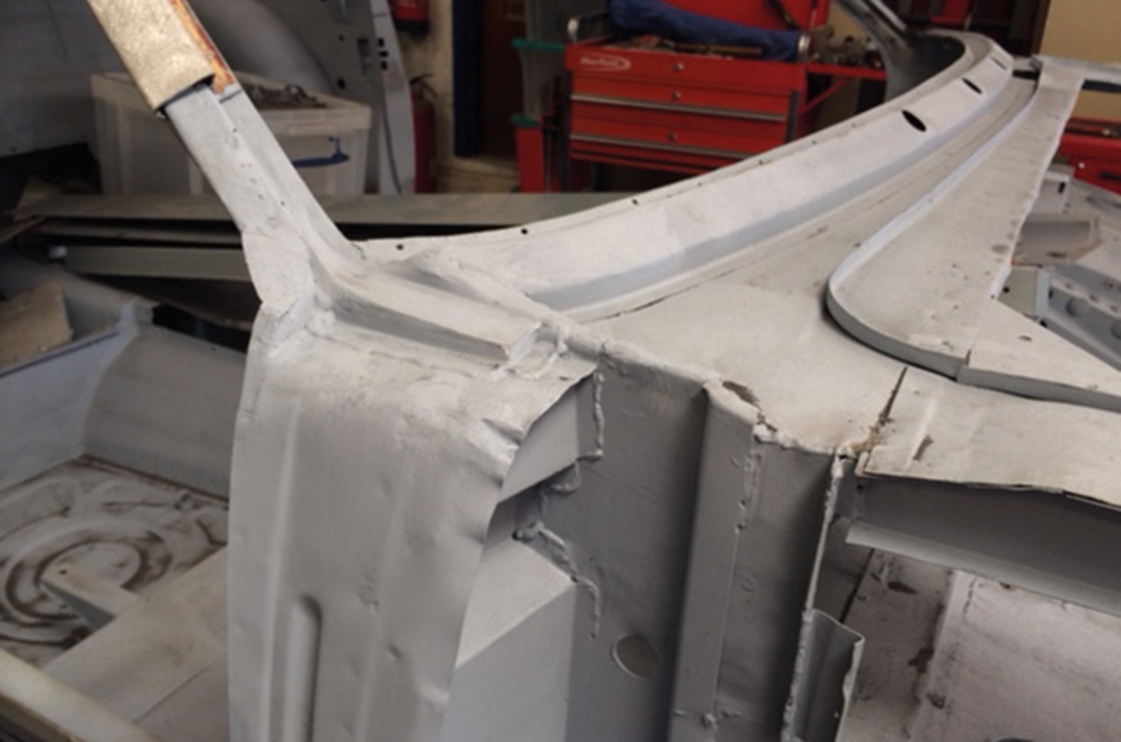 Classic & Sports Car – Be amazed by this epic Aston Martin DBS V8 restoration