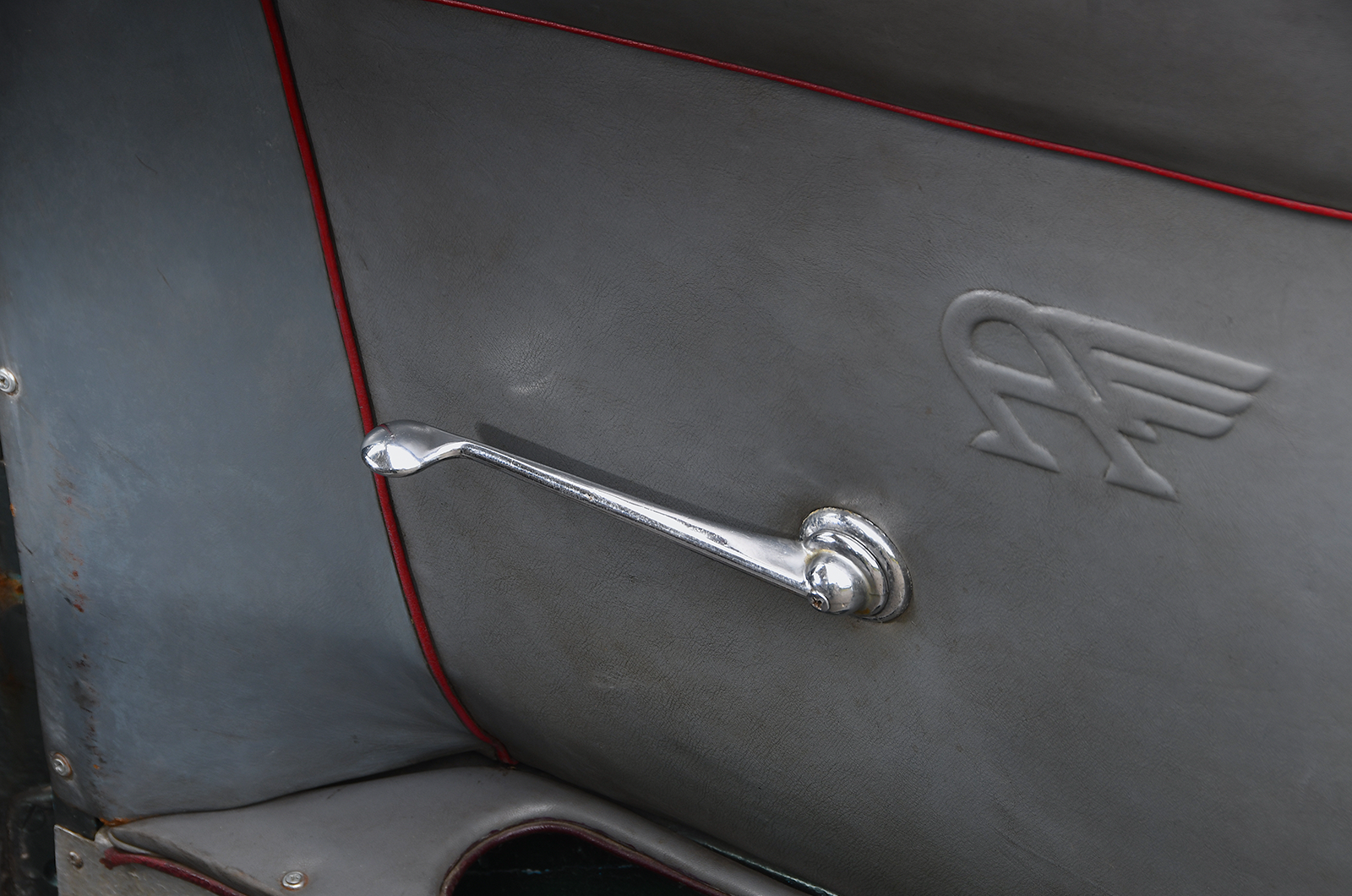 Classic & Sports Car – Austin A90 Atlantic: unintended British star