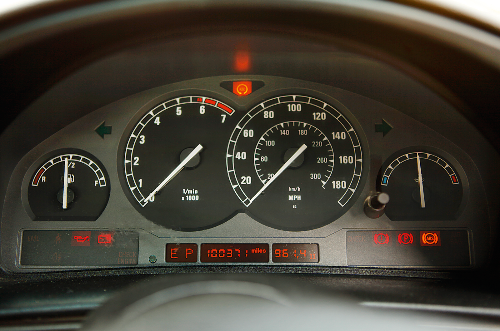 Classic & Sports Car – Buyer’s guide: BMW 8 Series (E31)