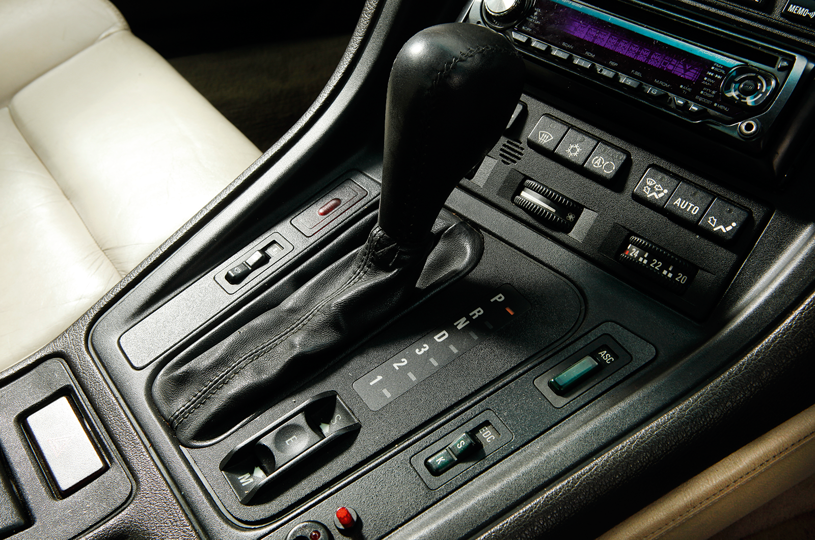 Classic & Sports Car – Buyer’s guide: BMW 8 Series (E31)