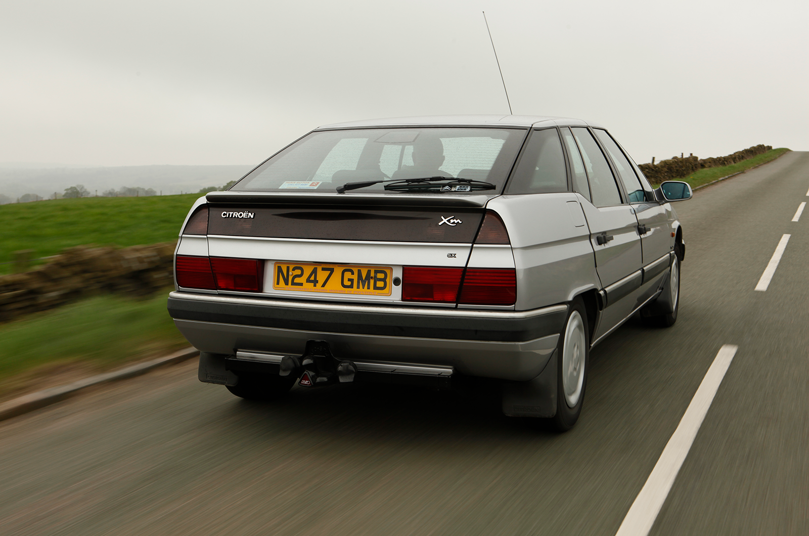 Classic & Sports Car – Celebrating the big Citroën saloon with DS, CX, XM and C6