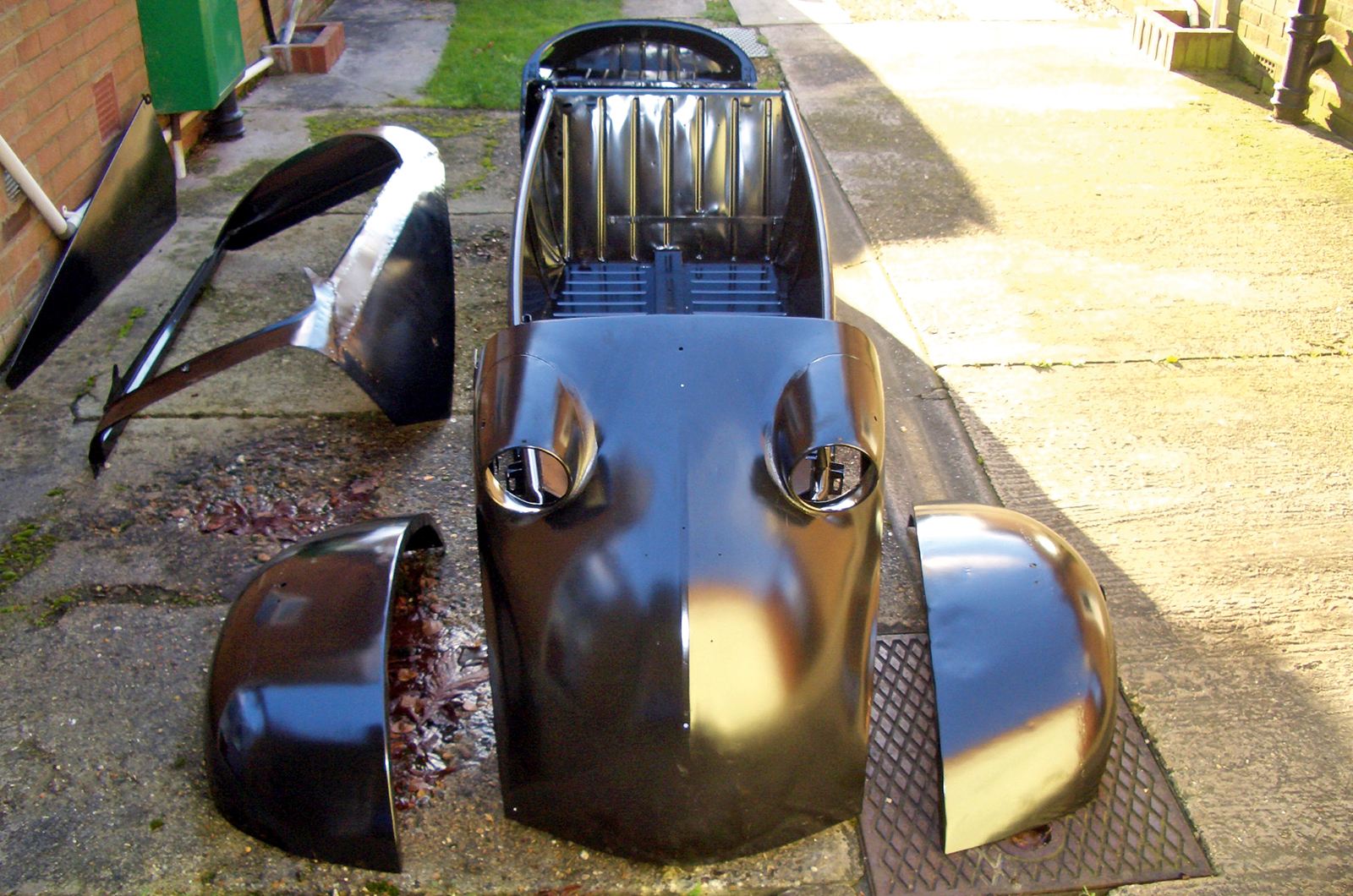 Classic & Sports Car – Miniature marvel! Mammoth Messerschmitt KR200 restoration