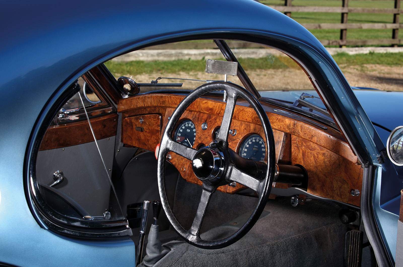 Classic & Sports Car – This XK120 is the rare Jaguar you’ve never heard of