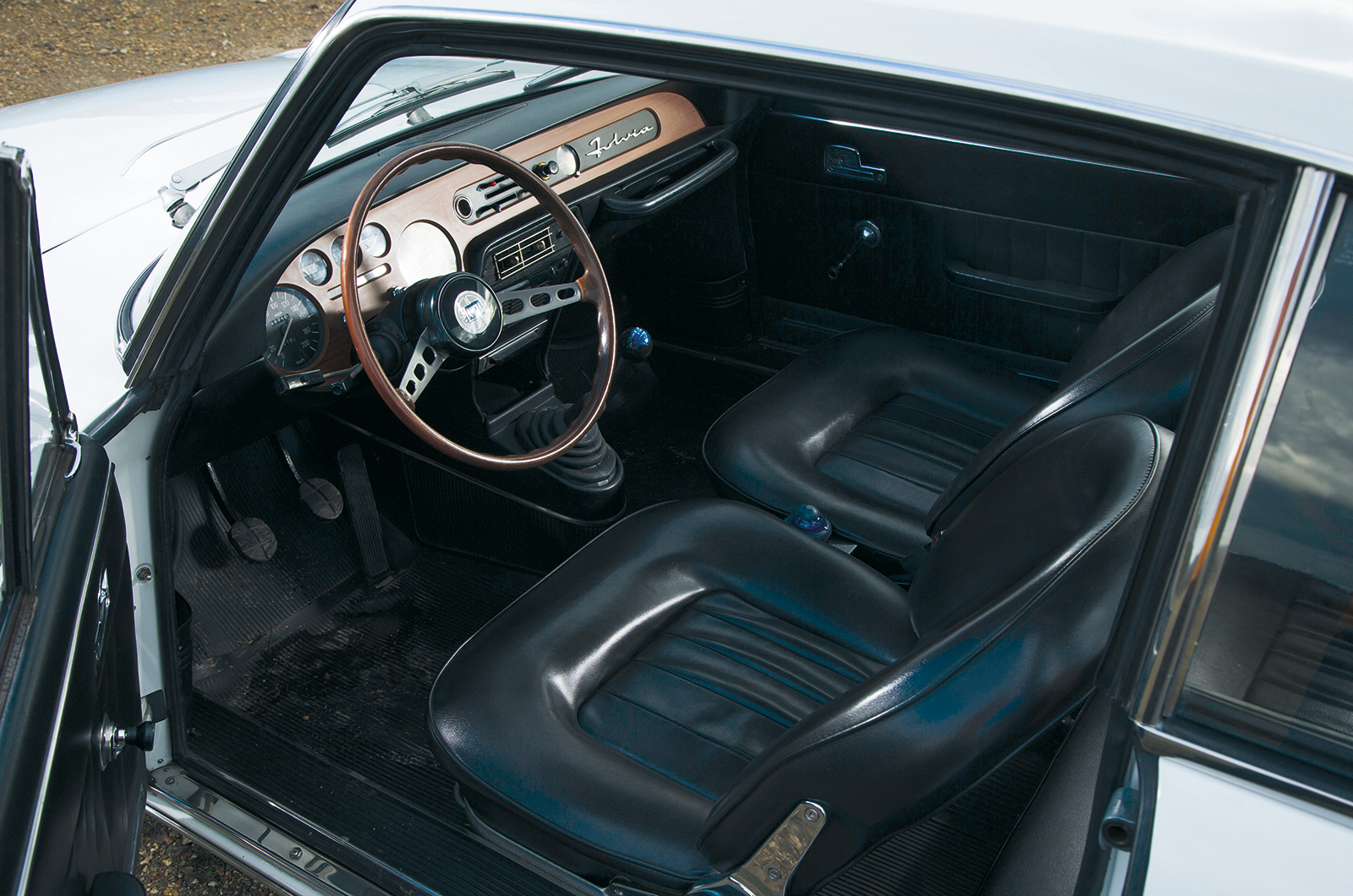 Classic & Sports Car – A cut above: Alfa Romeo GT 1300 Junior vs Fiat 124 Sport vs Lancia Fulvia Coupé