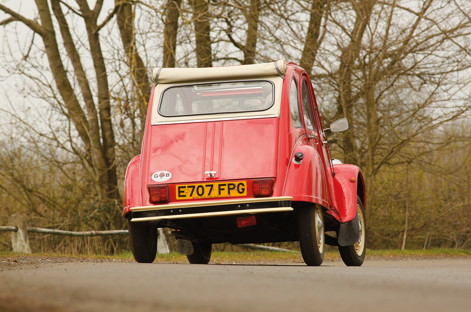 Classic & Sports Car – Buyer’s guide: Citroën 2CV