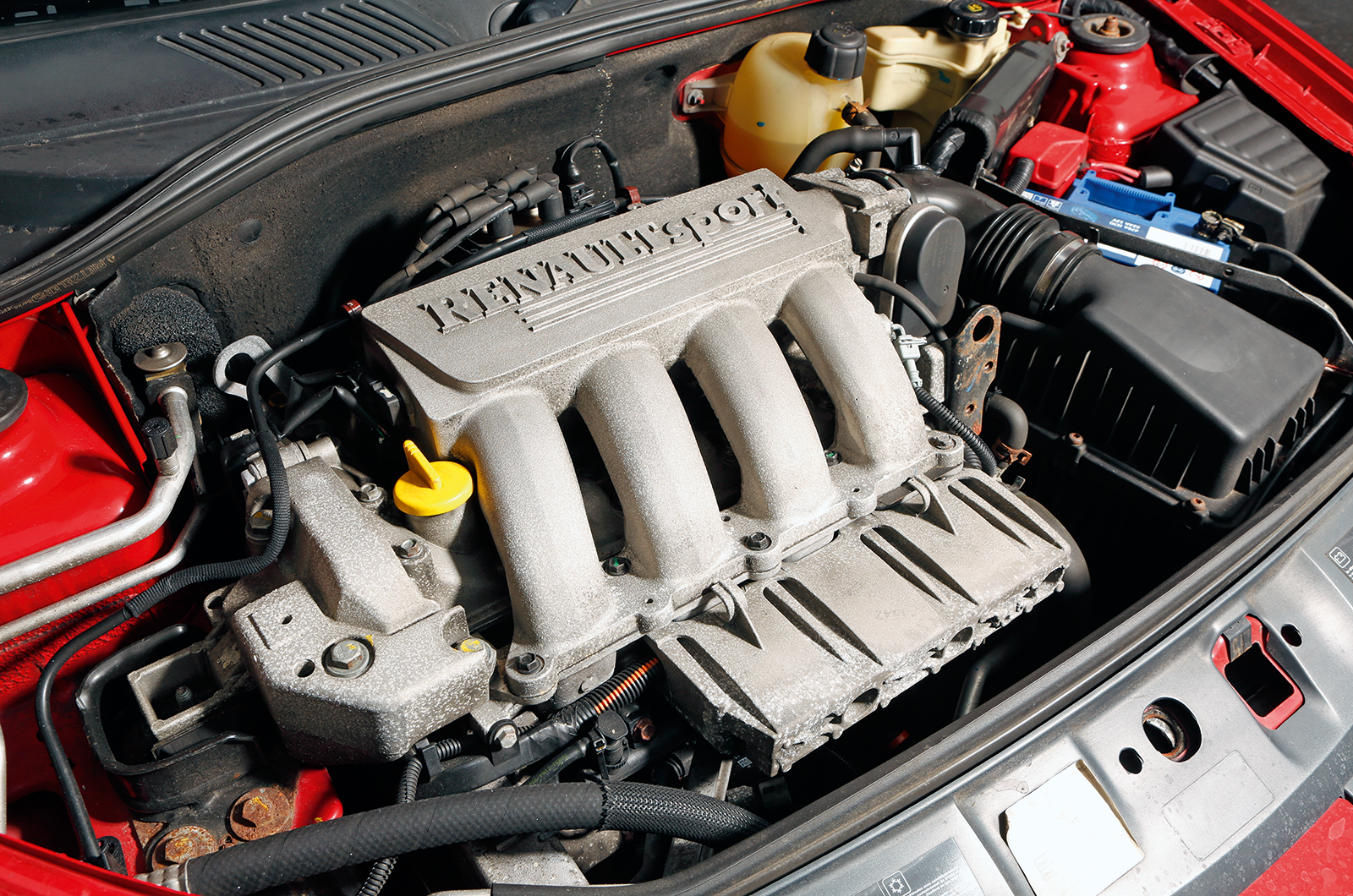 Classic & Sports Car – Buyer’s guide: Renault Clio 172/182