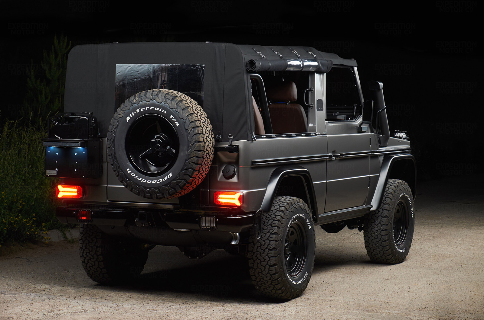 Classic & Sports Car – Tell us you don’t want these super-cool restored G-Wagens