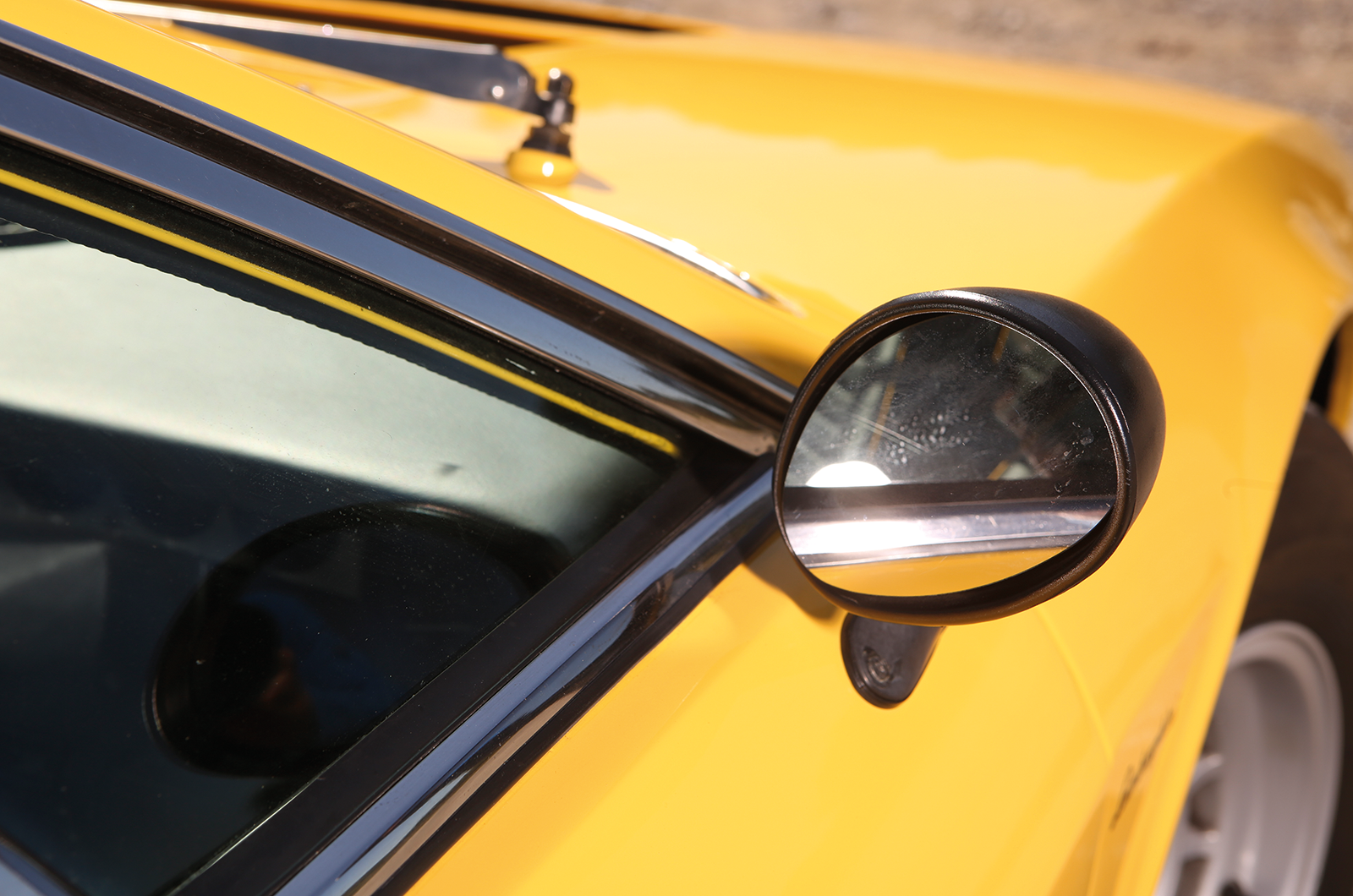 Classic & Sports Car – Why a Lamborghini Urraco isn’t just for the brave