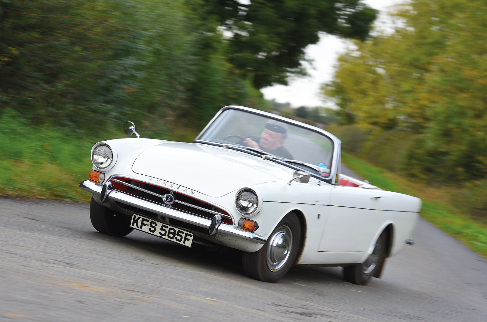Driving the Sunbeam Tiger