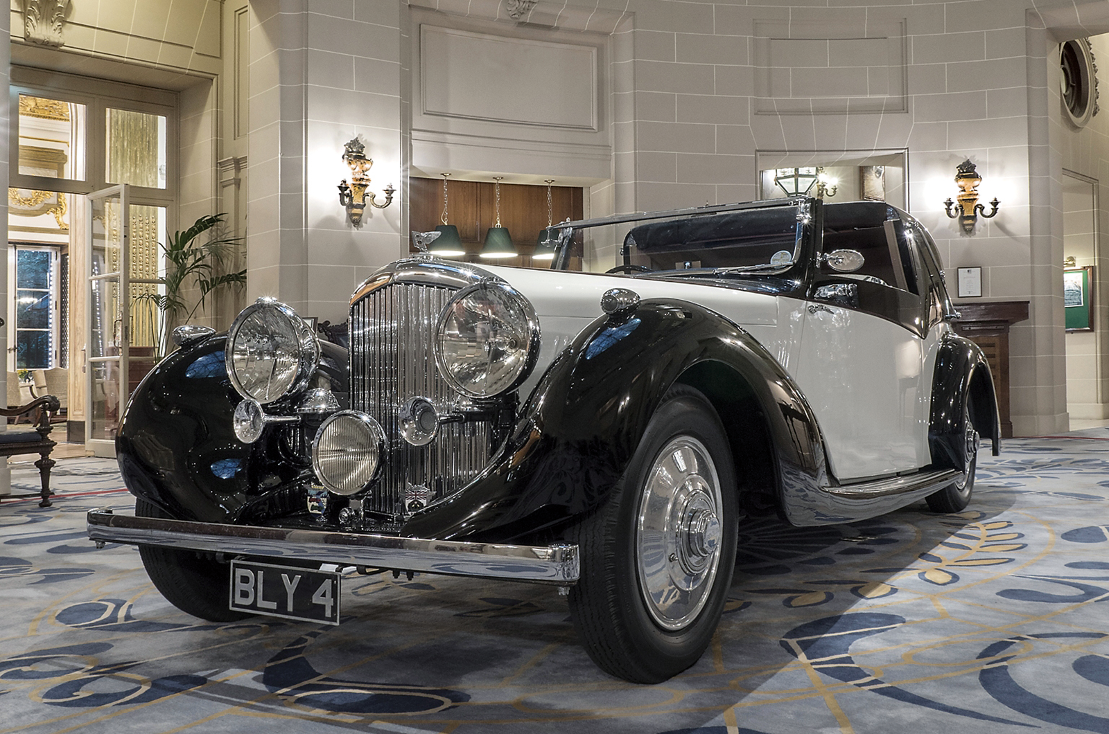 Classic & Sports Car – The story of Bentley: from Blowers to Speed 8 and beyond