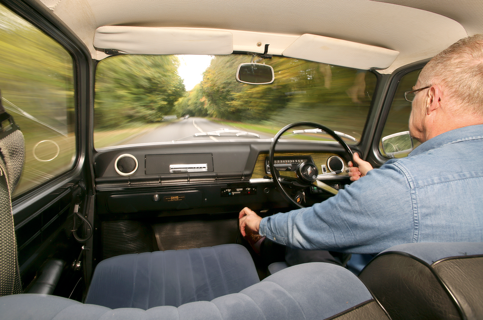 Classic & Sports Car – Buyer’s guide: Renault 8 & Renault 10