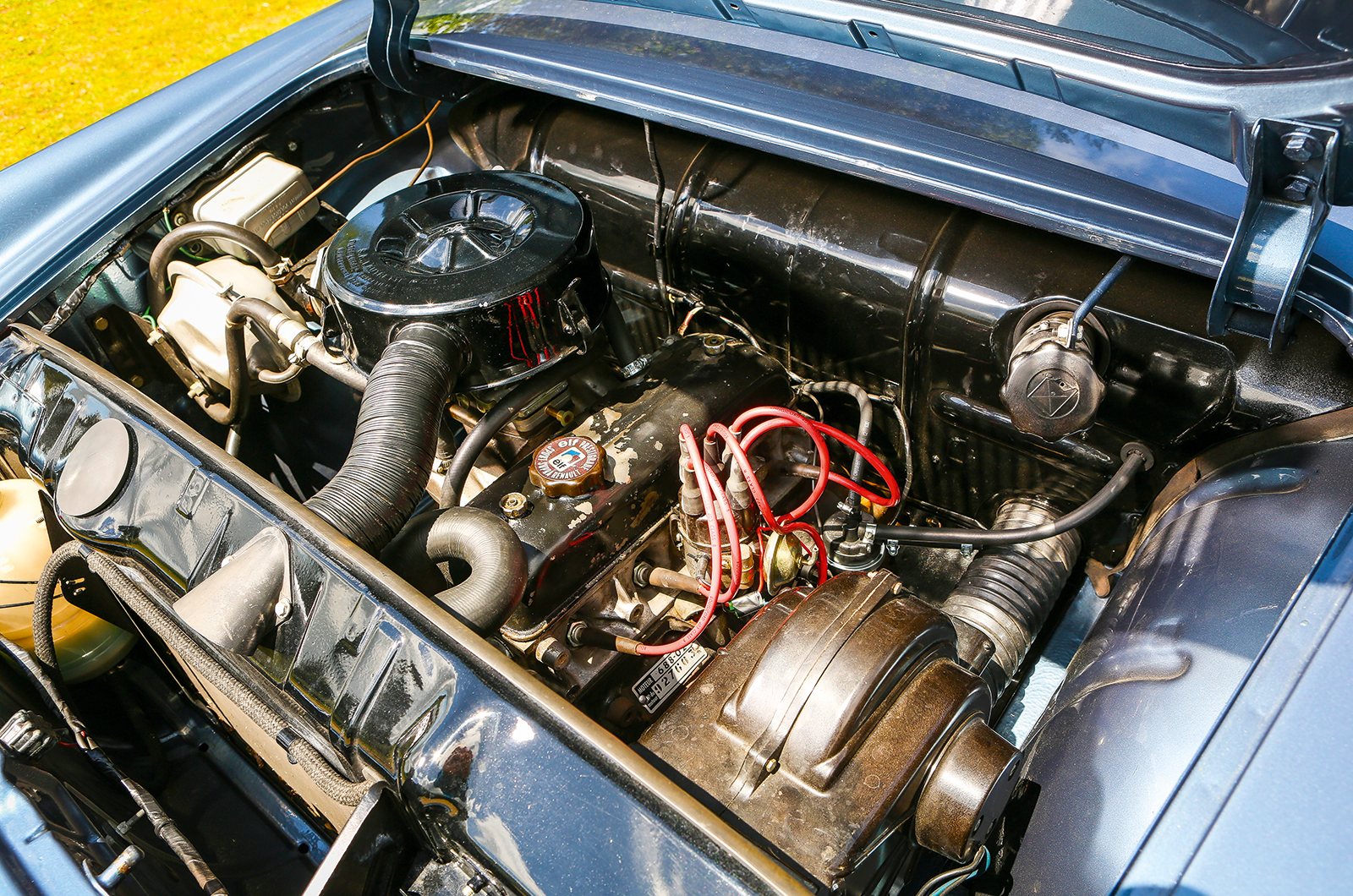 Classic & Sports Car – Sixties summer stunners: Herald vs Beetle vs Caravelle