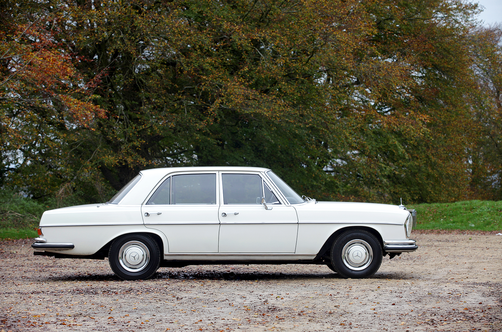 Classic & Sports Car – Engineered for excellence: Lancia Flaminia vs Mercedes-Benz 300SE
