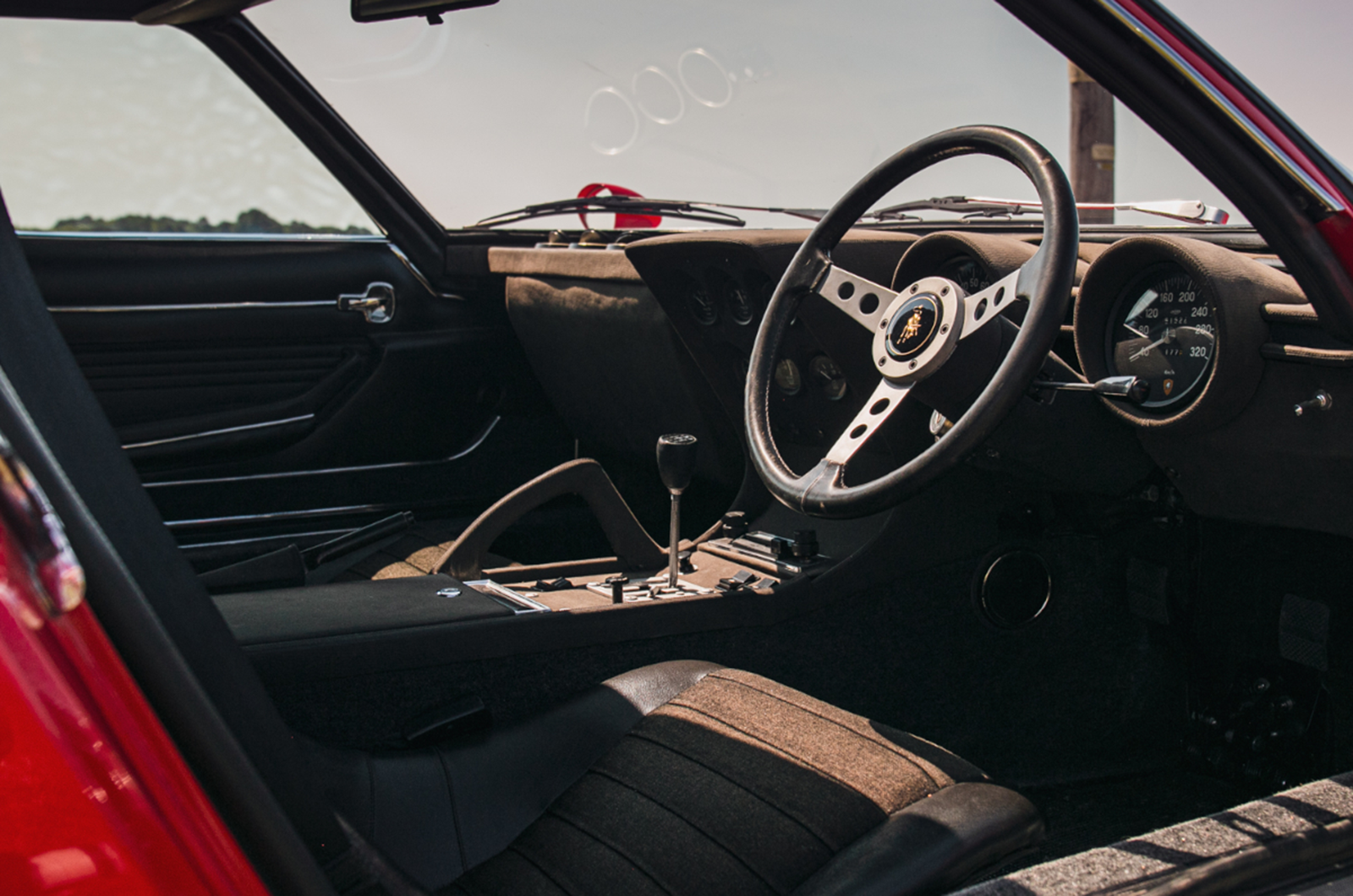 Classic & Sports Car – One-of-11 Lamborghini Miura to headline Silverstone Auctions sale