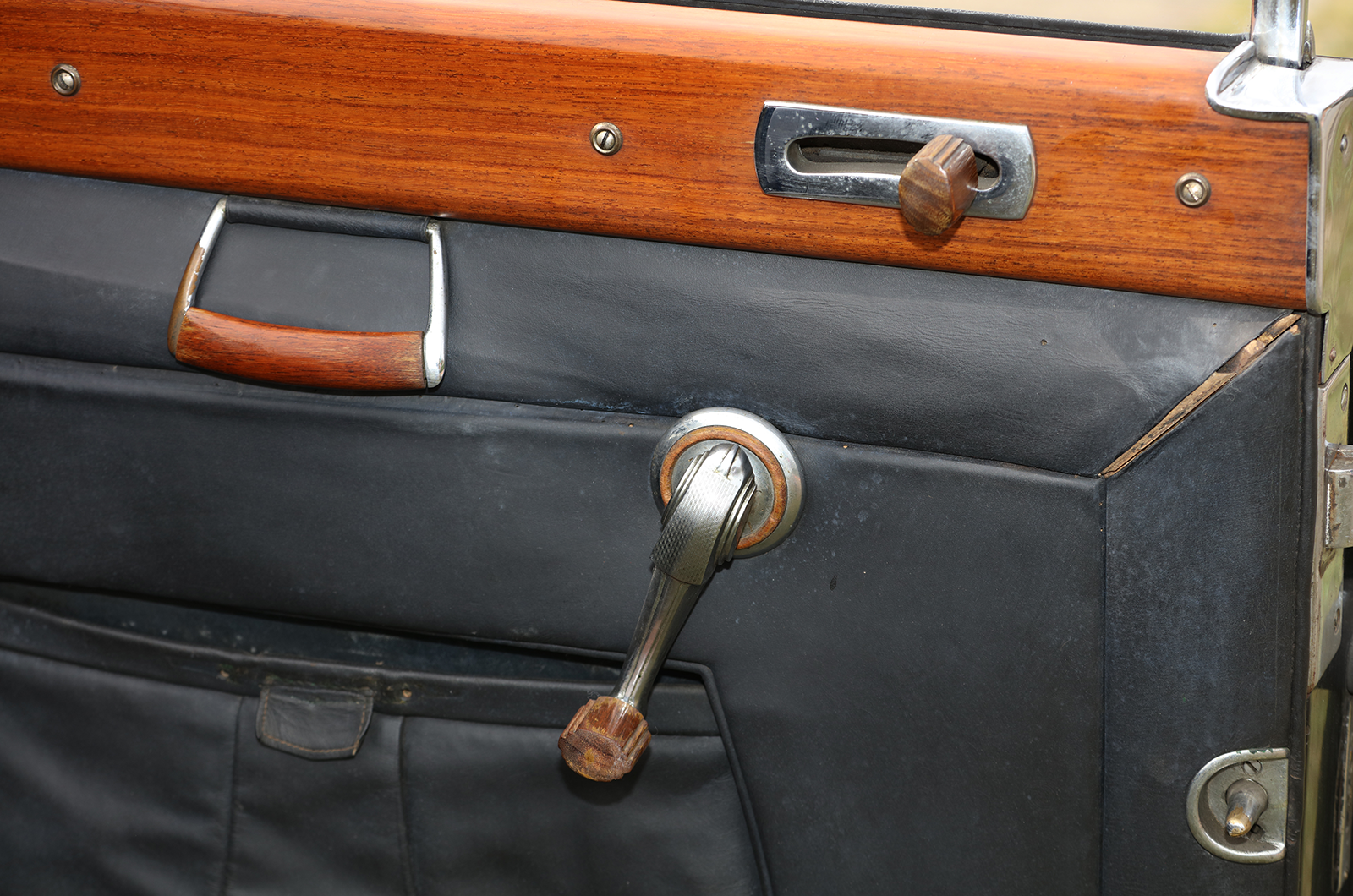 Classic & Sports Car – Above and beyond: driving the Fiat 2800 Royal Torpedo