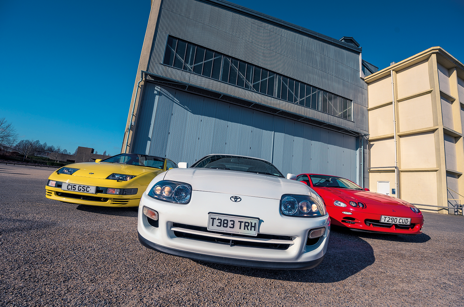 Classic & Sports Car – Street fighters: Mitsubishi 3000GT vs Toyota Supra vs Nissan 300ZX