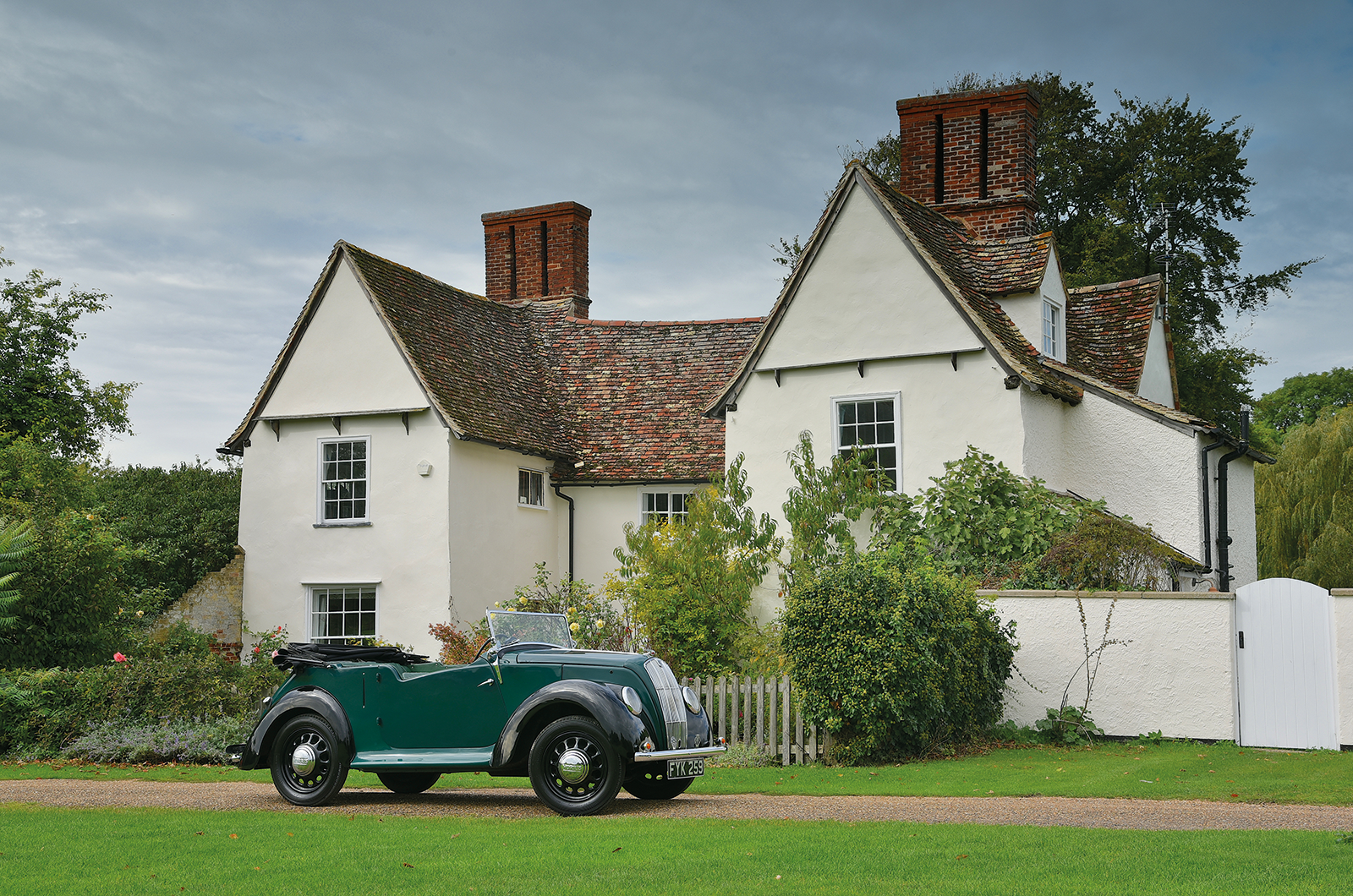 Classic & Sports Car – Is a Morris Eight the perfect starter classic?