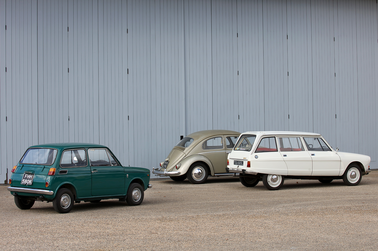Classic & Sports Car – Love is in the air: Honda N360, Citroën Ami 8 and Volkswagen Beetle
