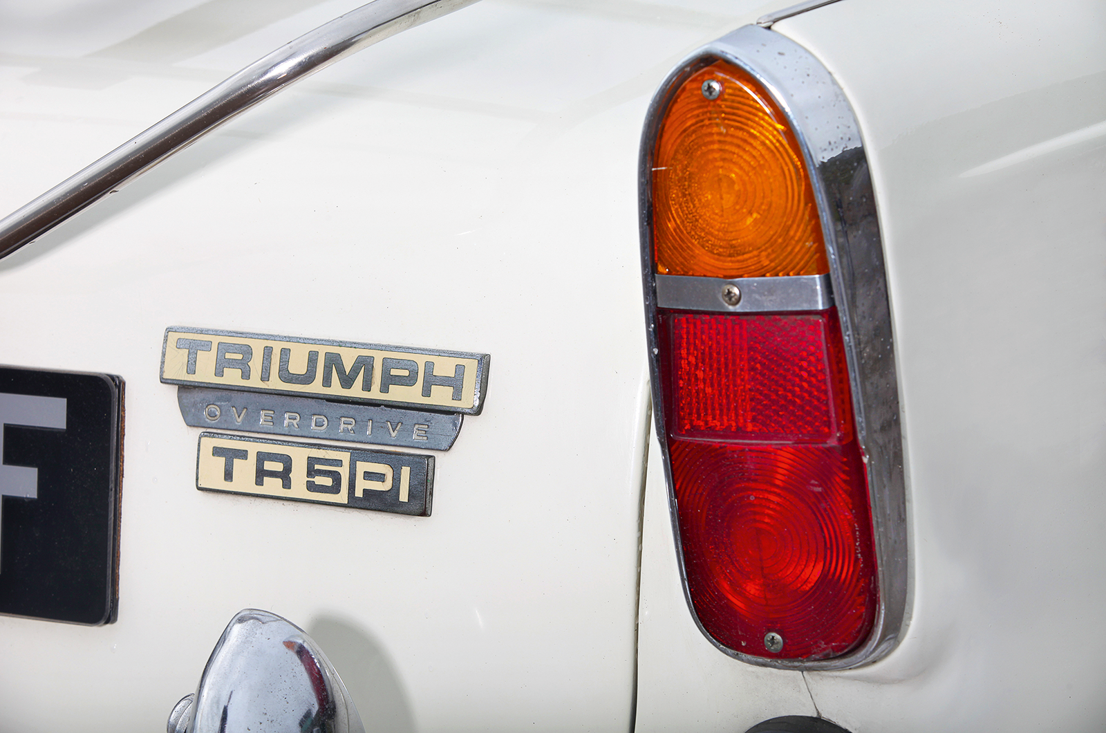 Classic & Sports Car – Triumph tussle: TR5 vs TR6
