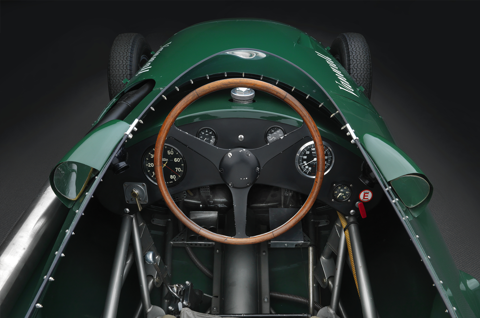 Classic & Sports Car – Vanwall’s F1 champion in continuation comeback