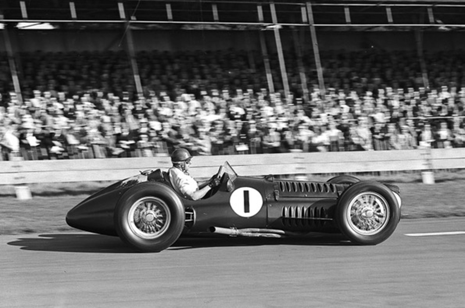 Classic & Sports Car – Three new BRMs mark the team’s 70th anniversary