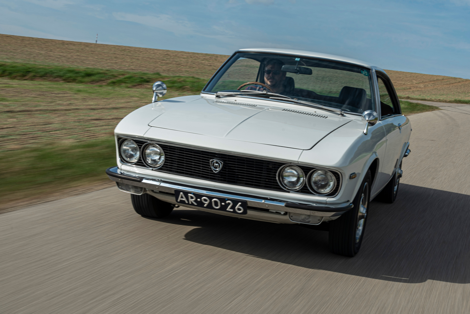 Classic & Sports Car – Quiet revolutionary: Mazda R130 Luce