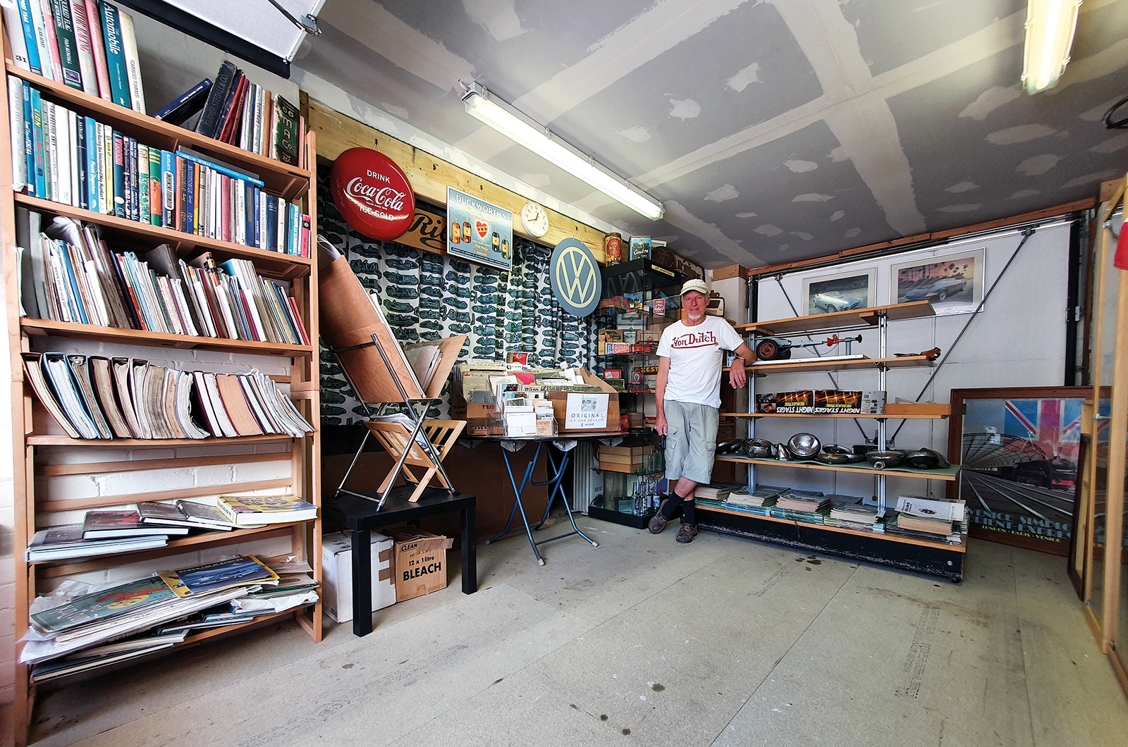 Classic & Sports Car – Also in my garage: classic transport memorabilia