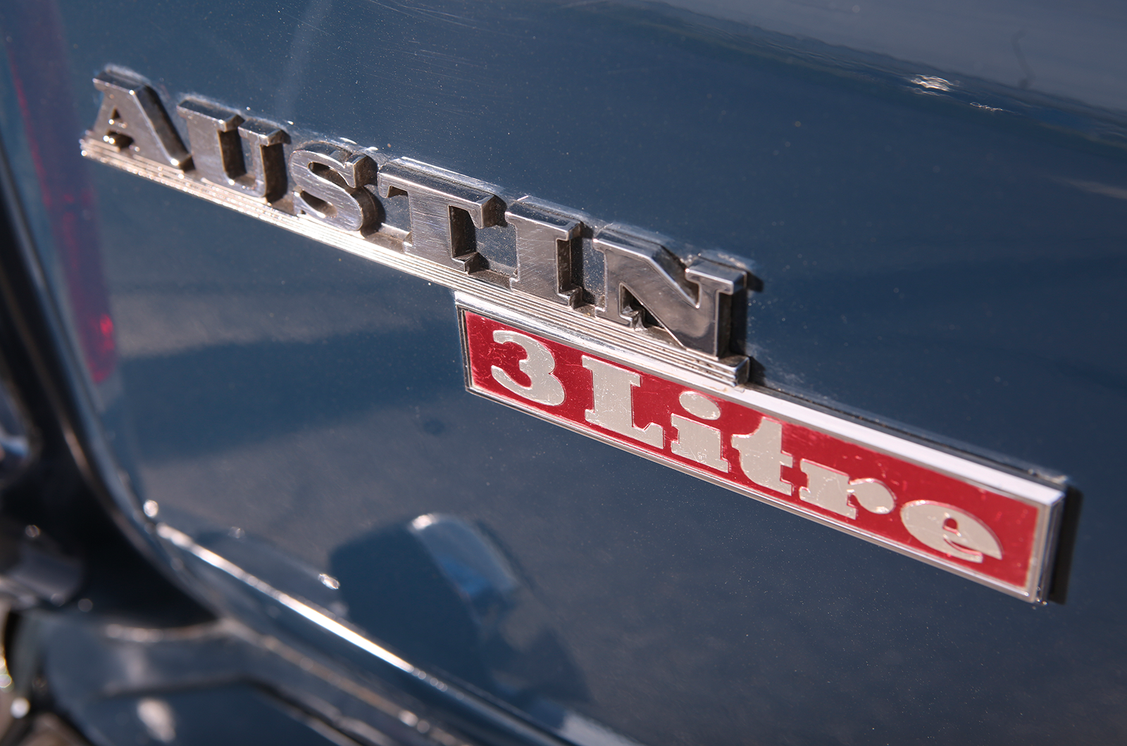 Classic & Sports Car – Battle for the boardroom: Austin 3 Litre vs Ford Executive vs Vauxhall Viscount