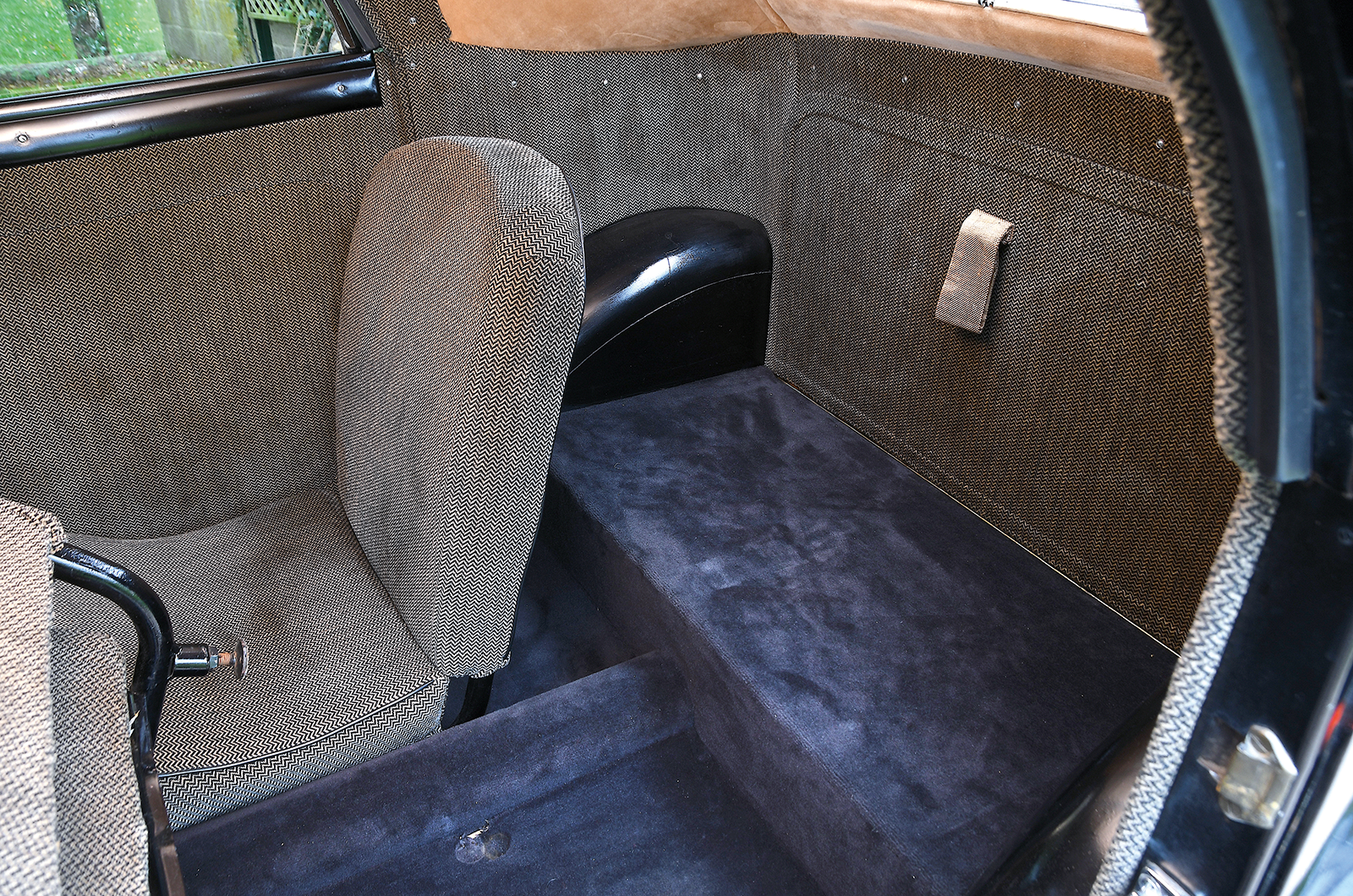 Classic & Sports Car – Dressed to deceive: Rosengart SuperSept