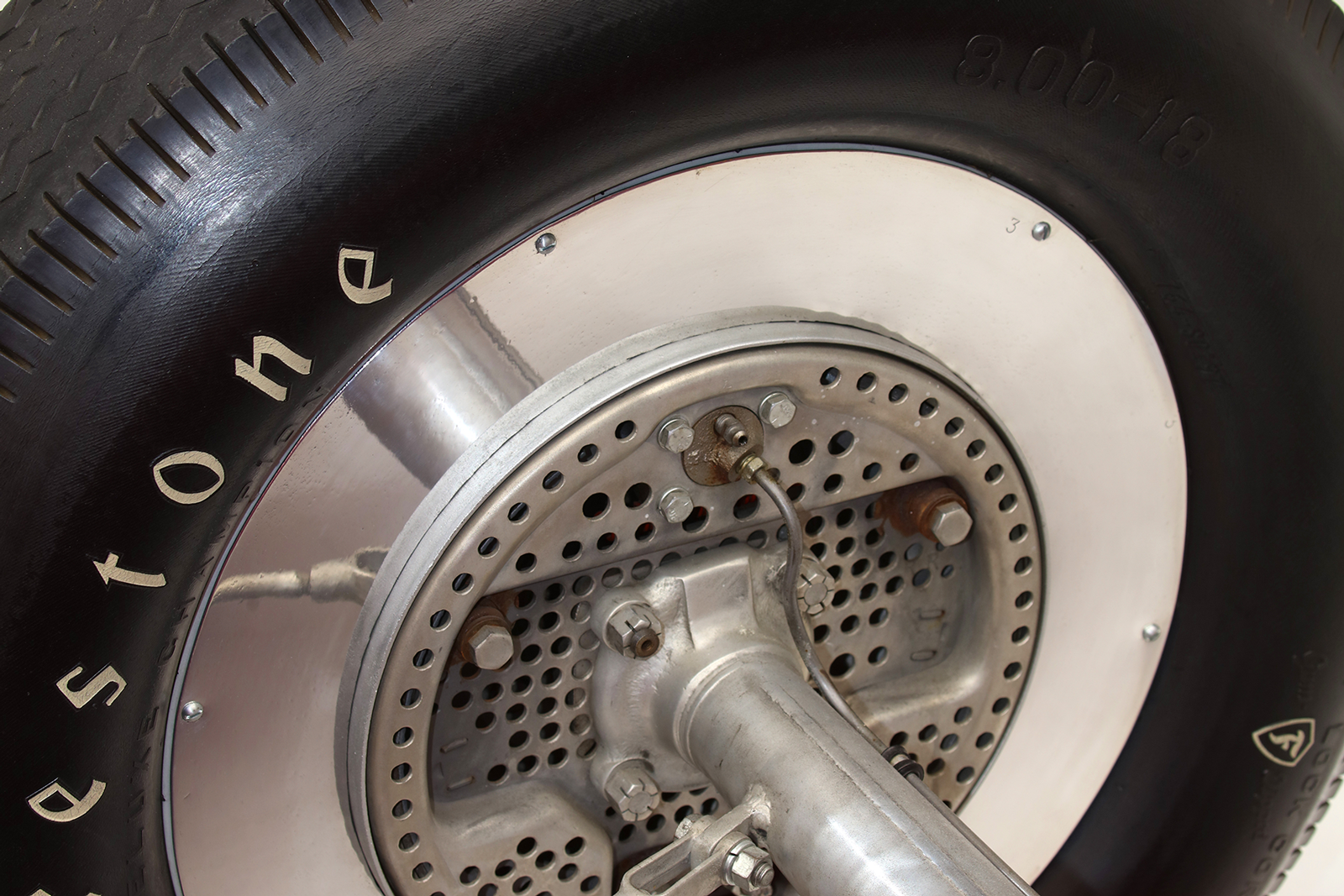 Classic & Sports Car – Meeting Alex Xydias and the iconic So-Cal Belly Tank Lakester