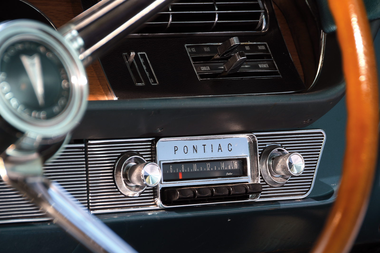 Classic & Sports Car – Pacific reunion: Nissan Skyline GT-R vs Pontiac Tempest Le Mans GTO