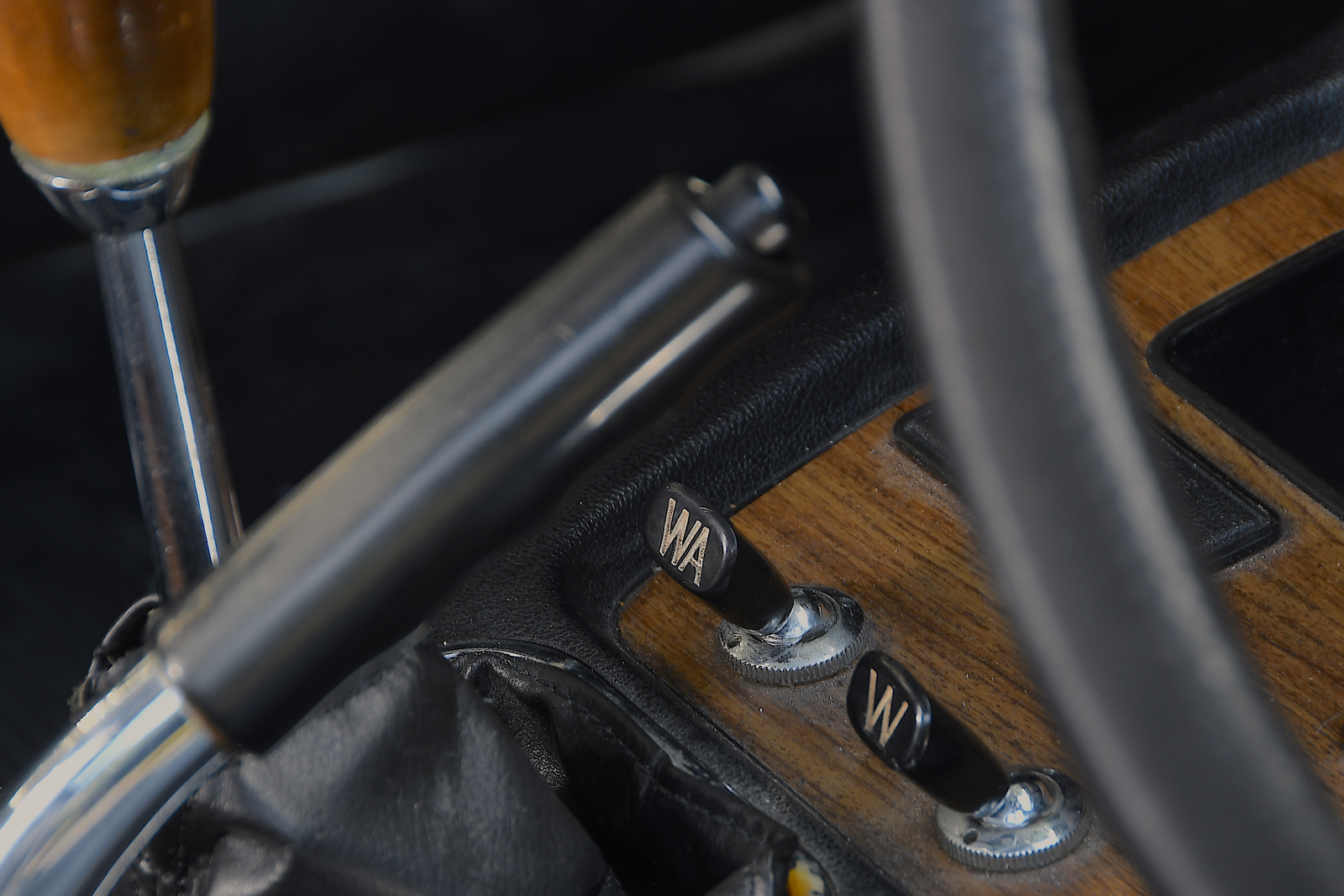 Classic & Sports Car – Pacific reunion: Nissan Skyline GT-R vs Pontiac Tempest Le Mans GTO