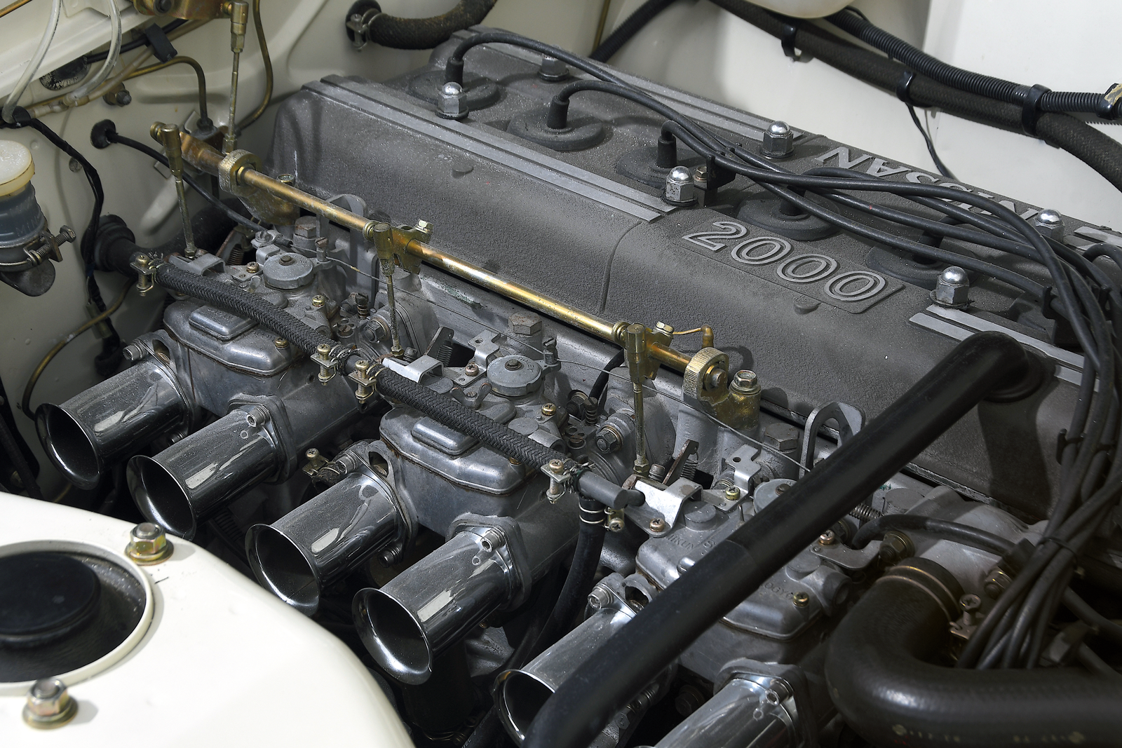 Classic & Sports Car – Pacific reunion: Nissan Skyline GT-R vs Pontiac Tempest Le Mans GTO