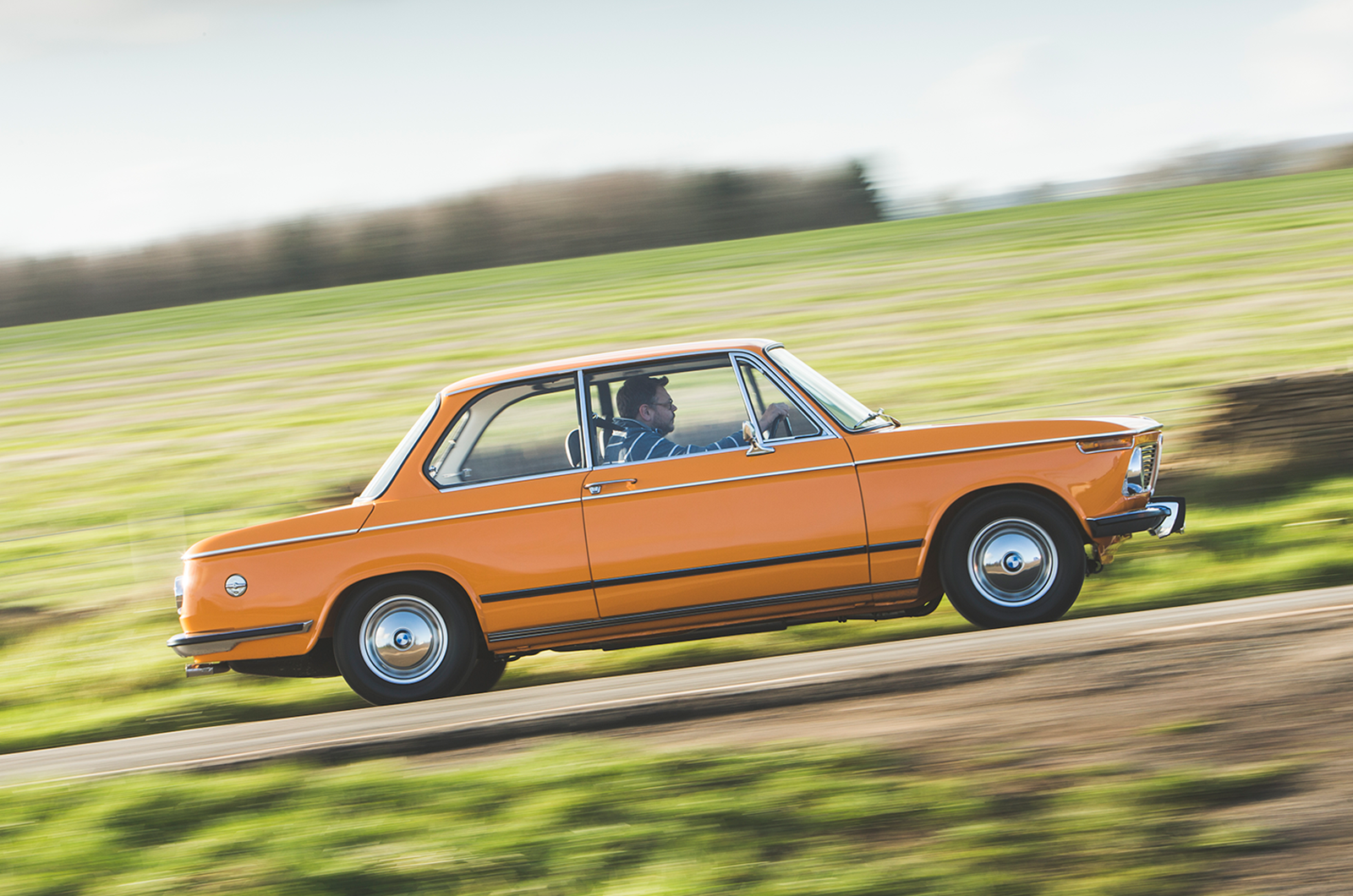 Classic & Sports Car – Putting Munich on the map: BMW 2002 and 3.0 CSL
