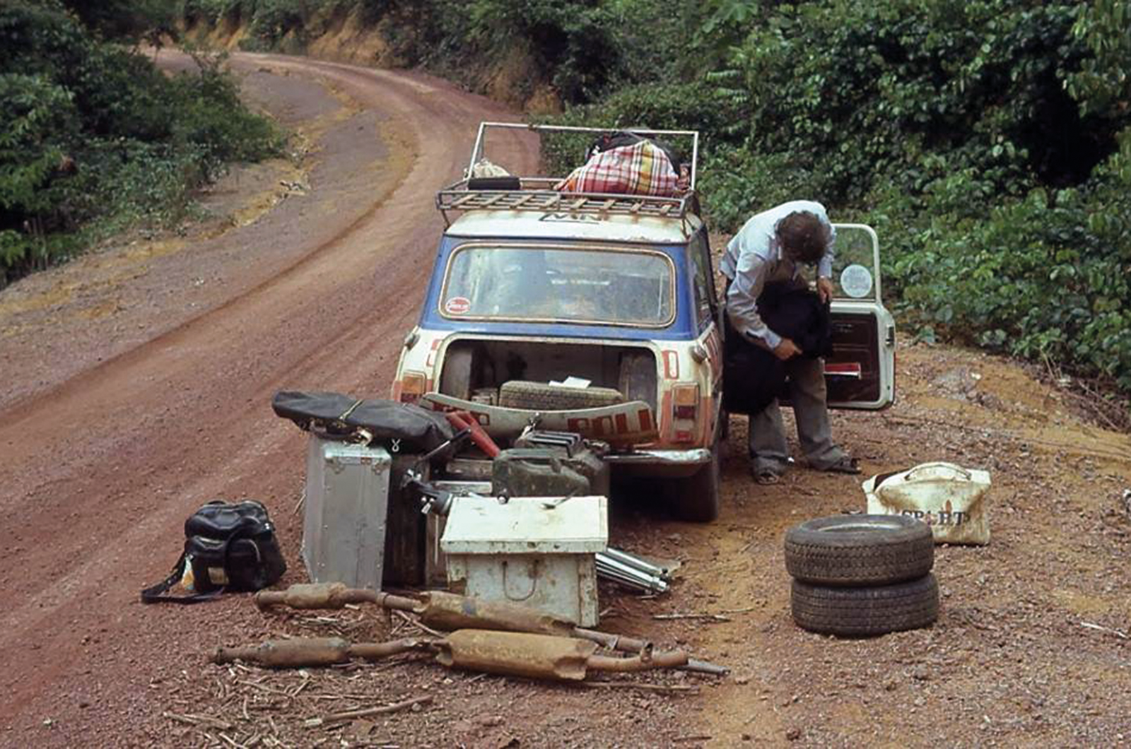 Classic & Sports Car – 60,000 miles around the world in Minis